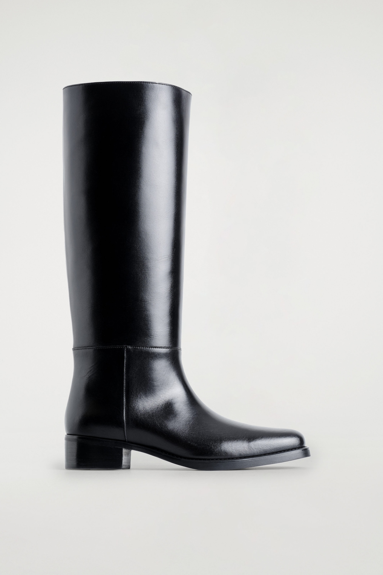 LEATHER KNEE-HIGH BOOTS — BLACK
