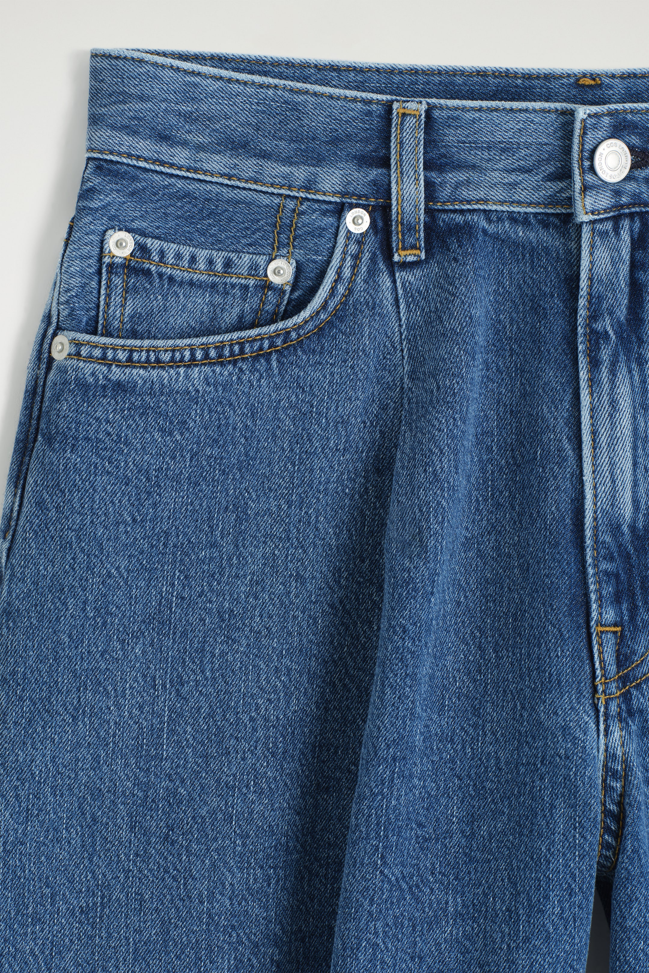 Grösseres Bild ansehen: JEANSSHORTS MIT WEITEM BEIN - Blau - DAMEN | H&M CH 6