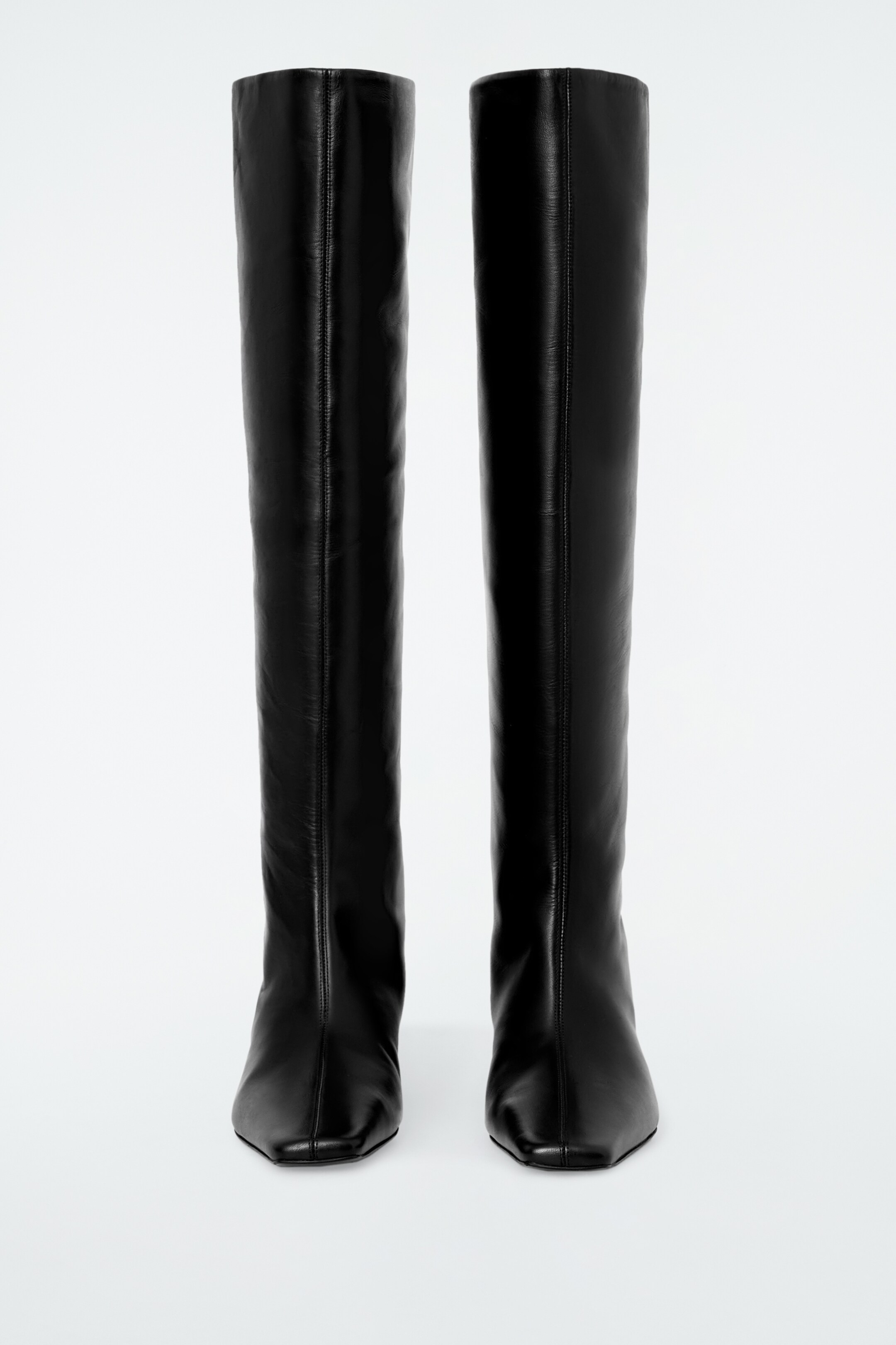Grösseres Bild ansehen: KNIEHOHE LEDERSTIEFEL - SCHWARZ - DAMEN | H&M CH 2
