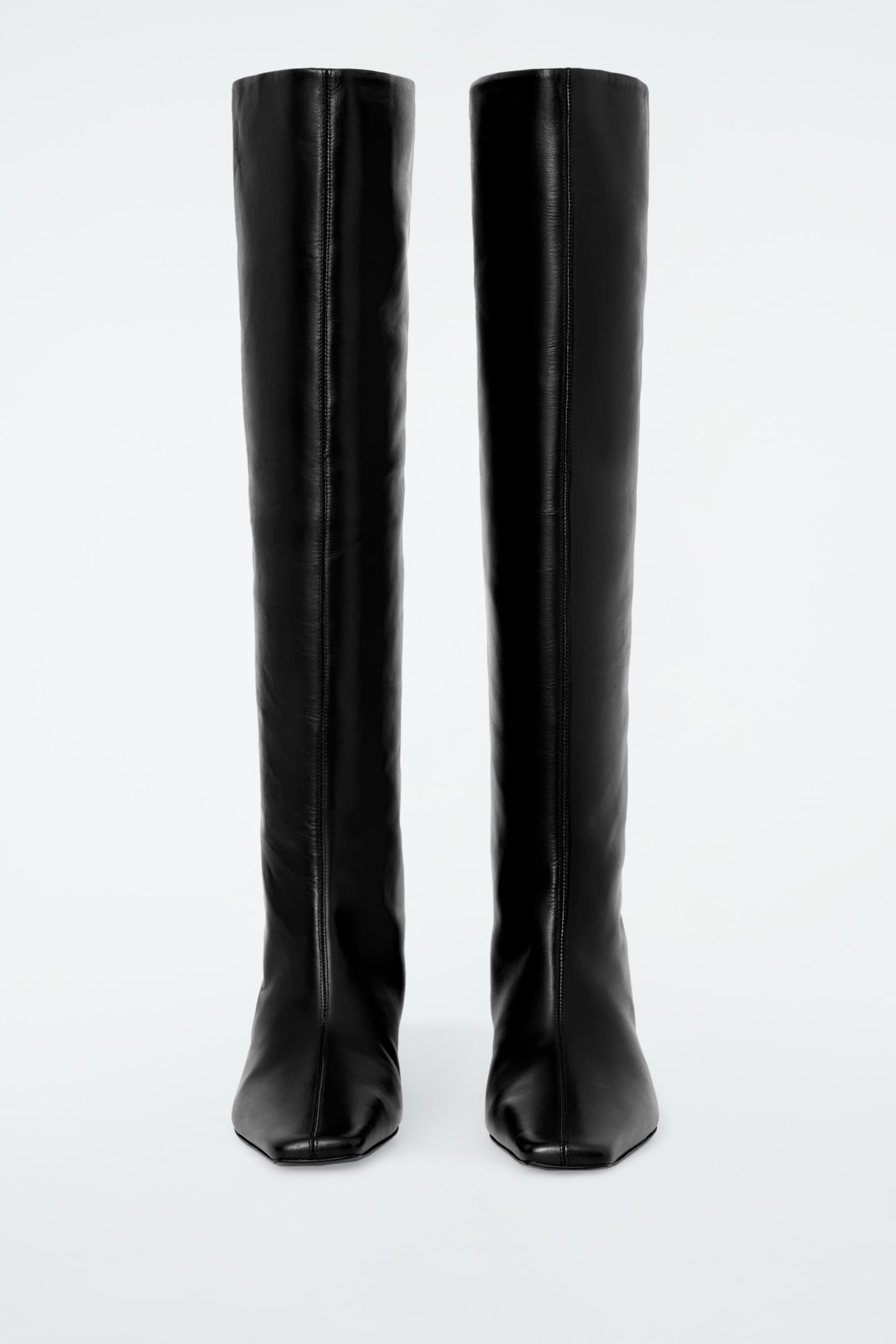 Ingrandisci l'immagine: SLOUCHED LEATHER KNEE-HIGH BOOTS - BLACK - DONNA | H&M CH 5