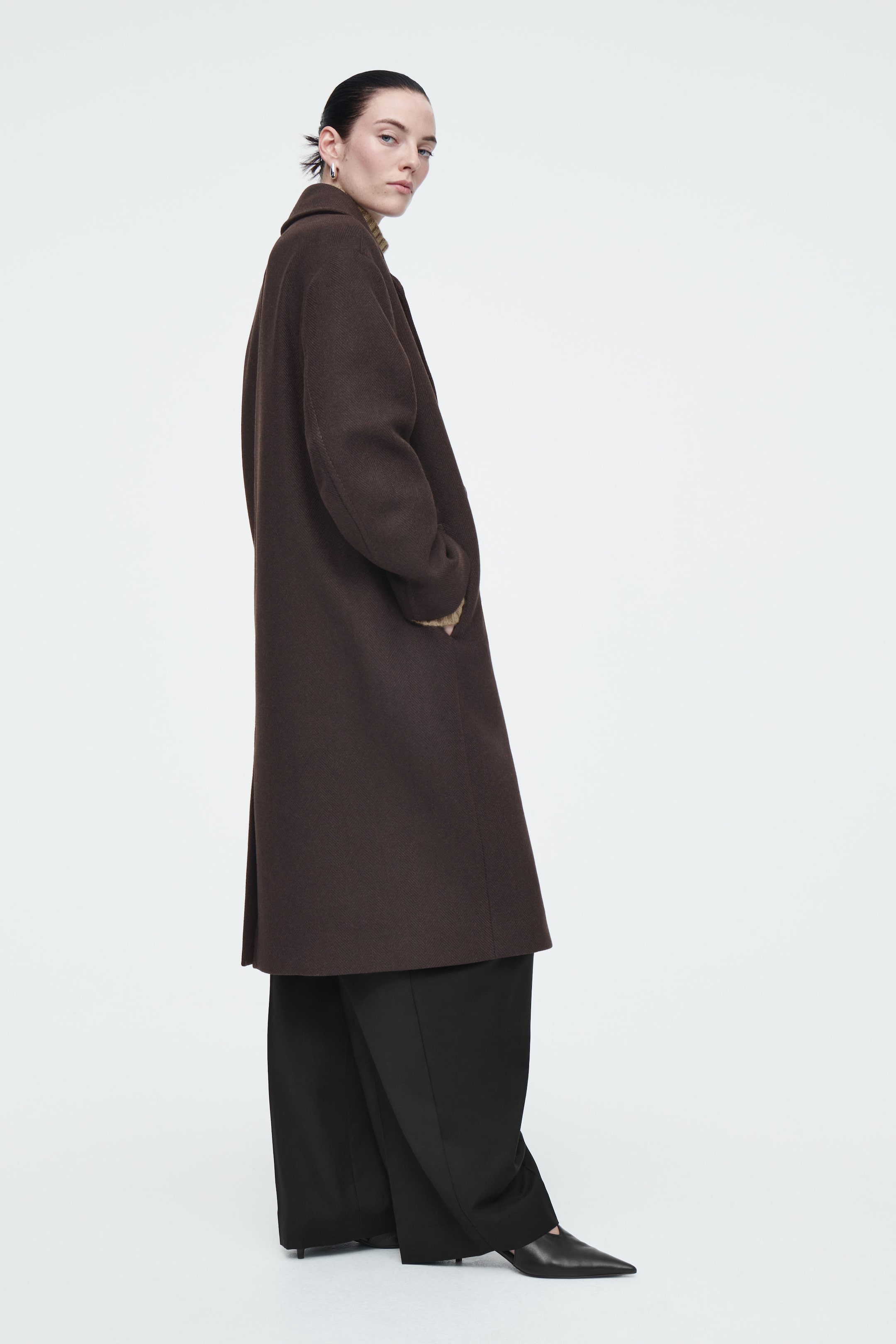 DOUBLE-BREASTED WOOL-HERRINGBONE COAT