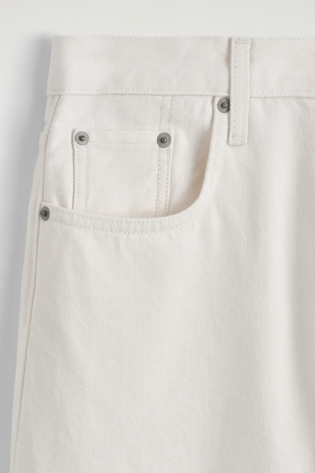BAY BARREL-LEG JEANS — WHITE