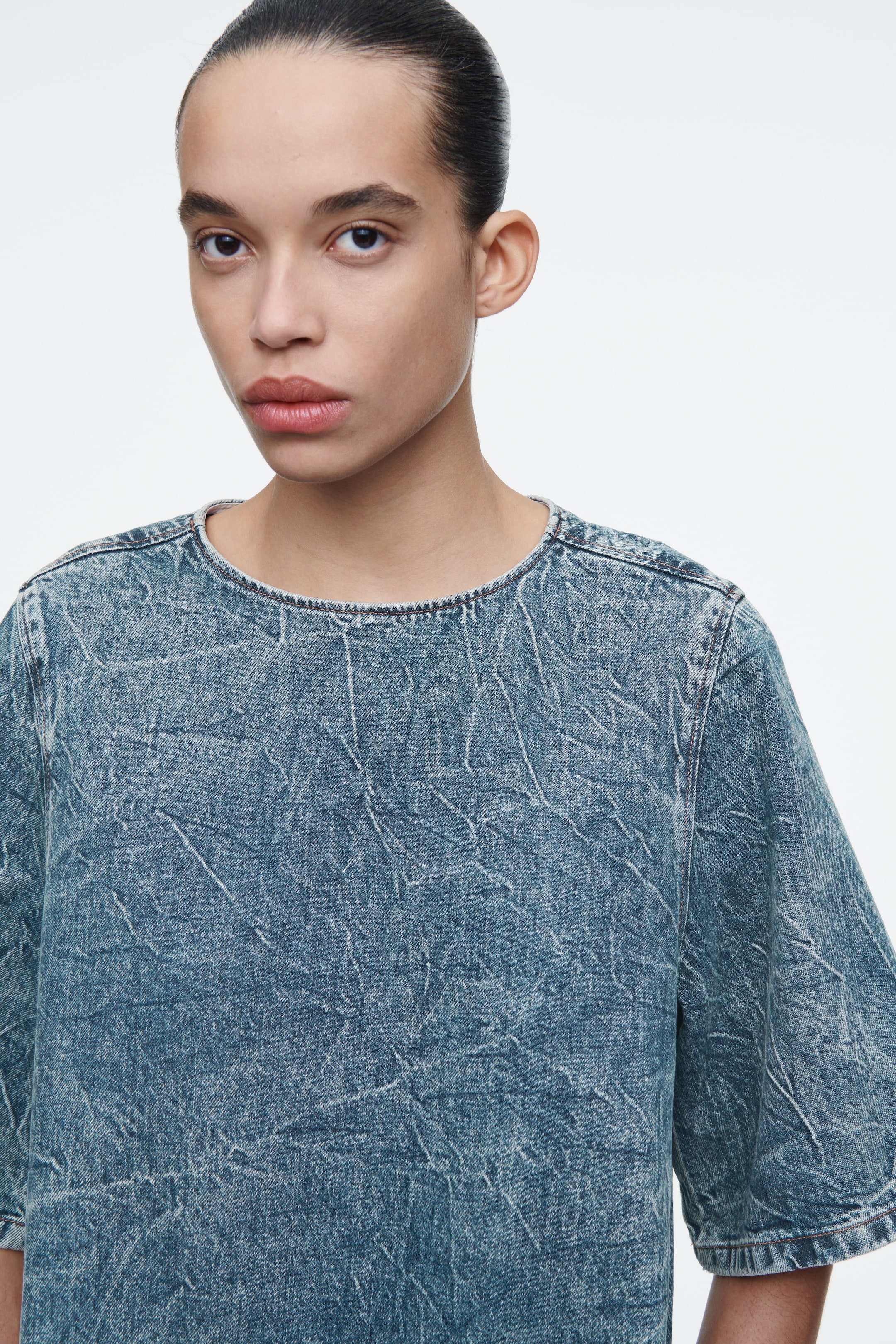Grösseres Bild ansehen: KURZÄRMLIGES OBERTEIL AUS GEWASCHENEM DENIM - Blau - DAMEN | H&M CH 3