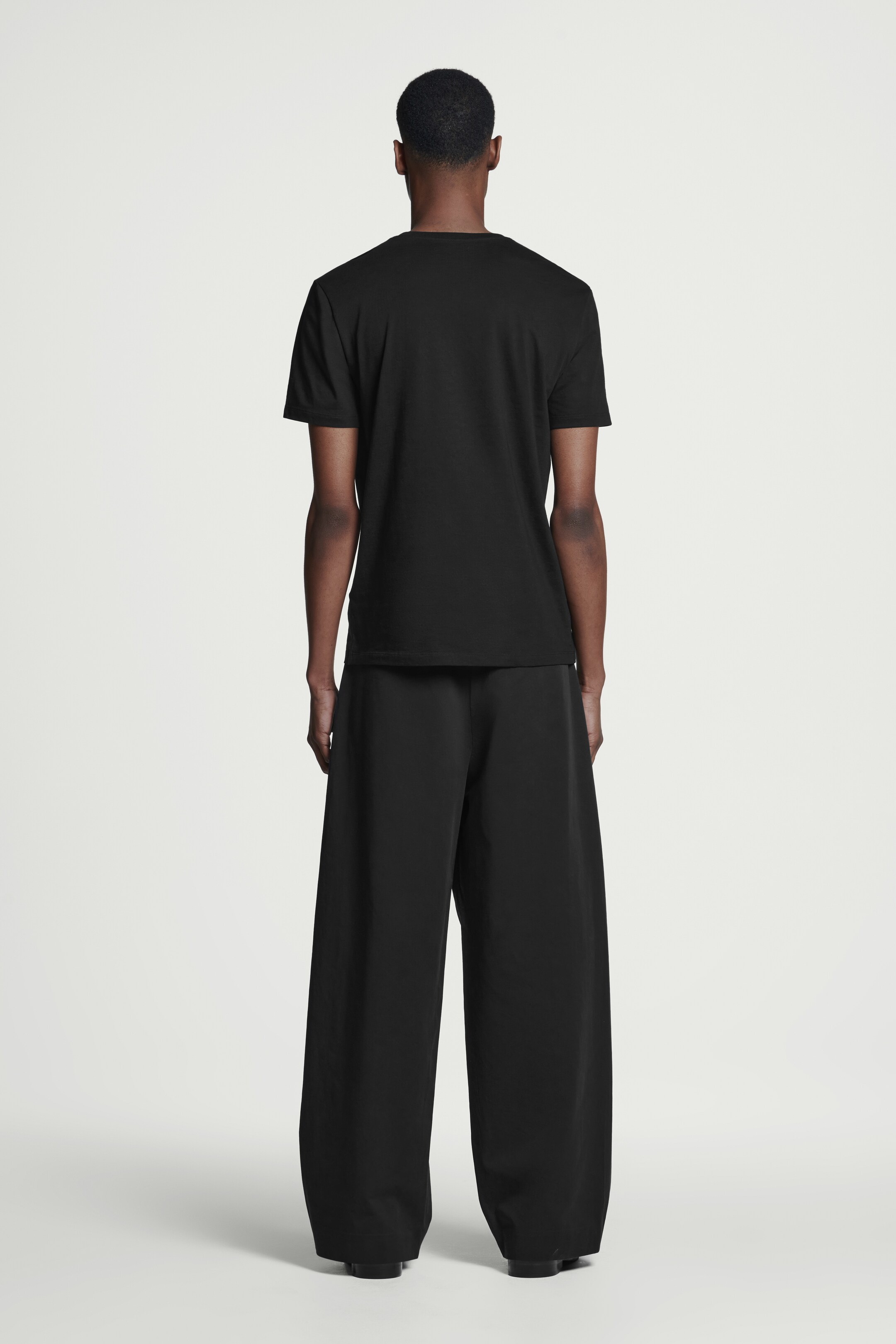 Agrandir l'image: T-SHIRT REGULAR EN COTON - Noir - HOMME | H&M CH 5