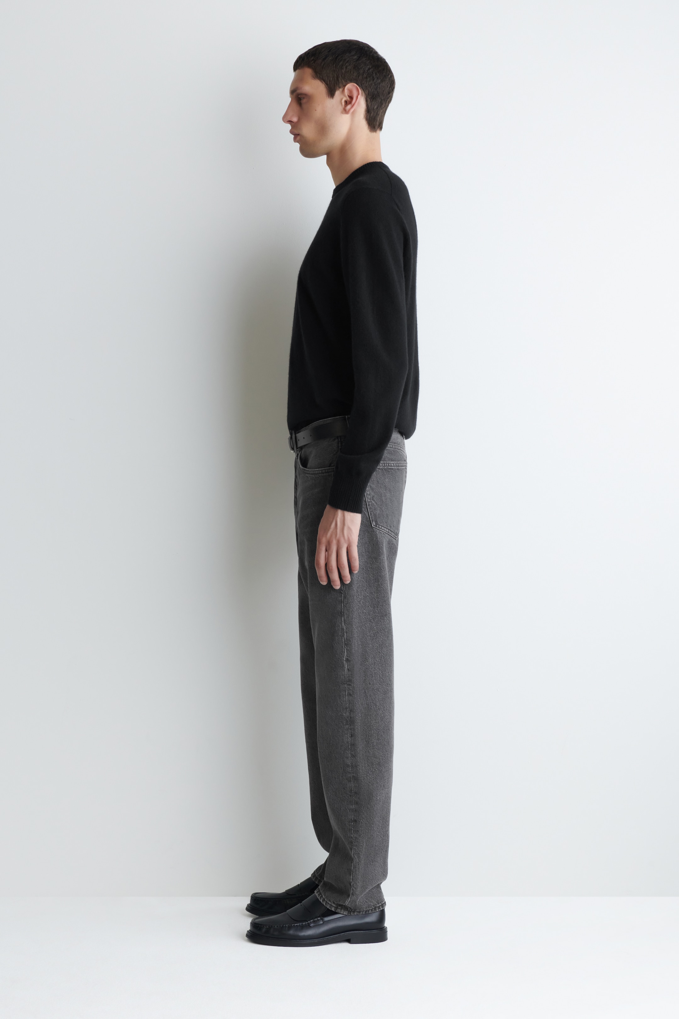 Ingrandisci l'immagine: SIGNATURE STRAIGHT-LEG JEANS - WASHED BLACK - UOMO | H&M CH 5