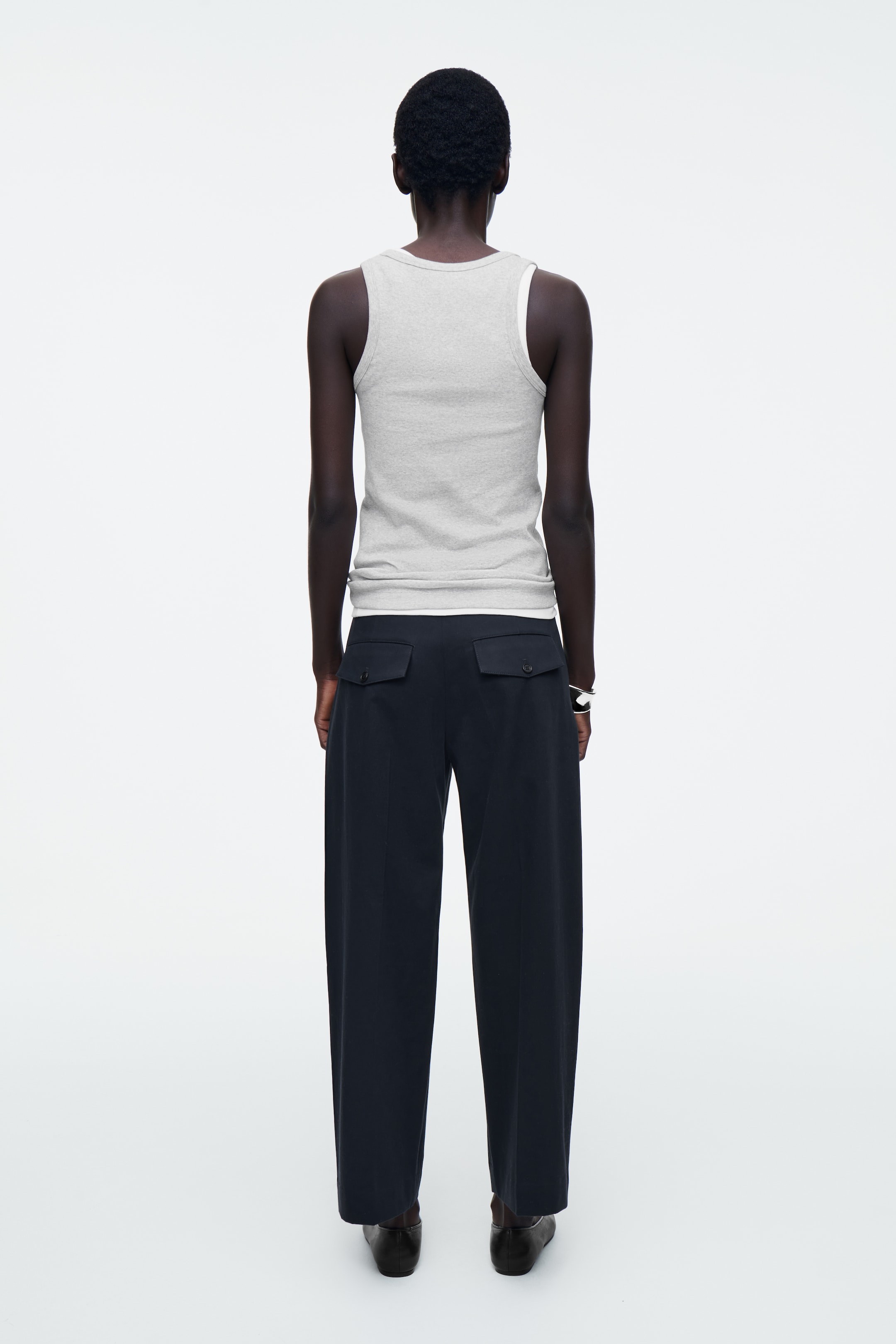 Nagyobb kép megtekintése: PAMUT-TWILL CHINO - Tengerészkék - NŐI | H&M HU 2