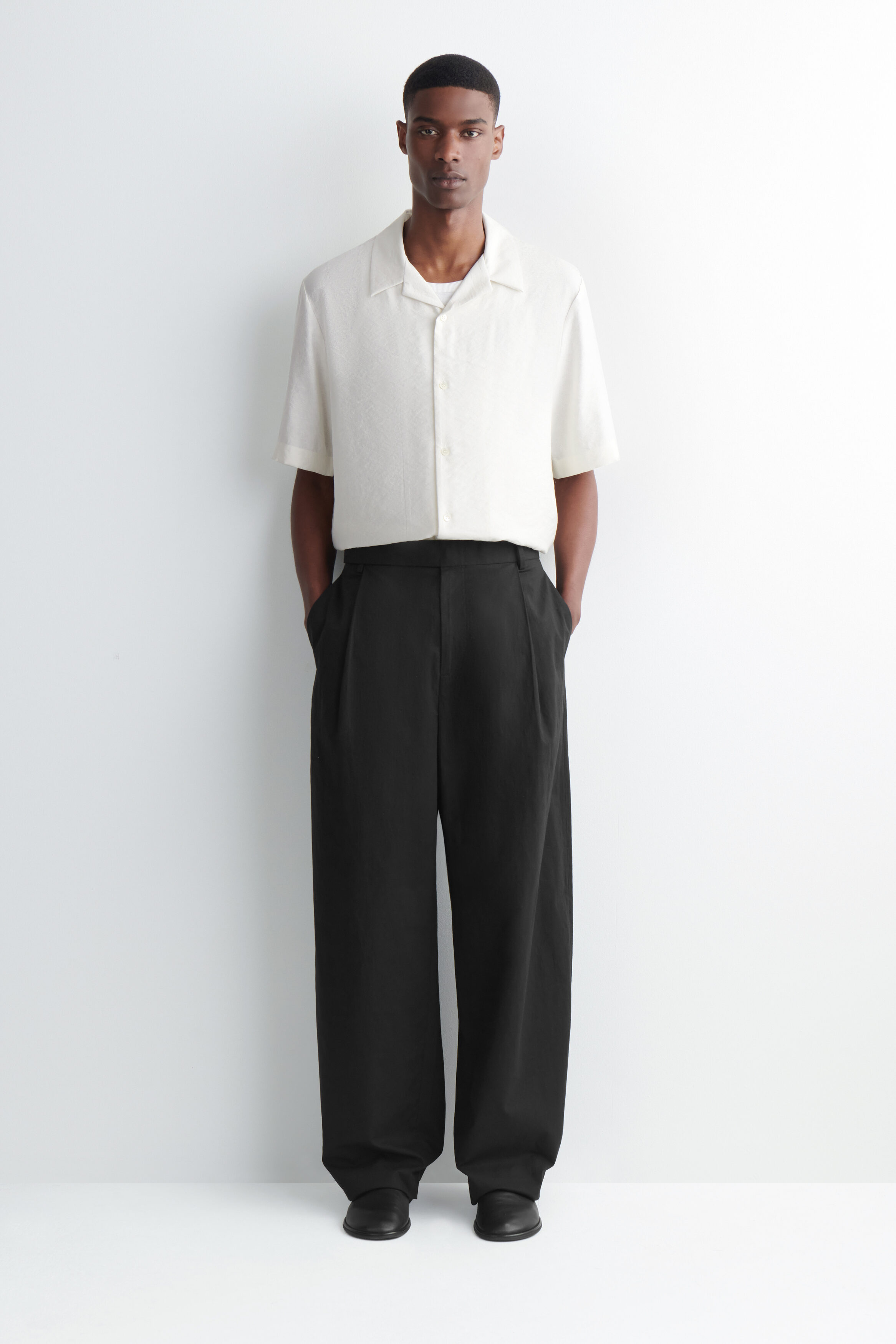 COTTON-LINEN RELAXED-FIT BARREL-LEG PANTS