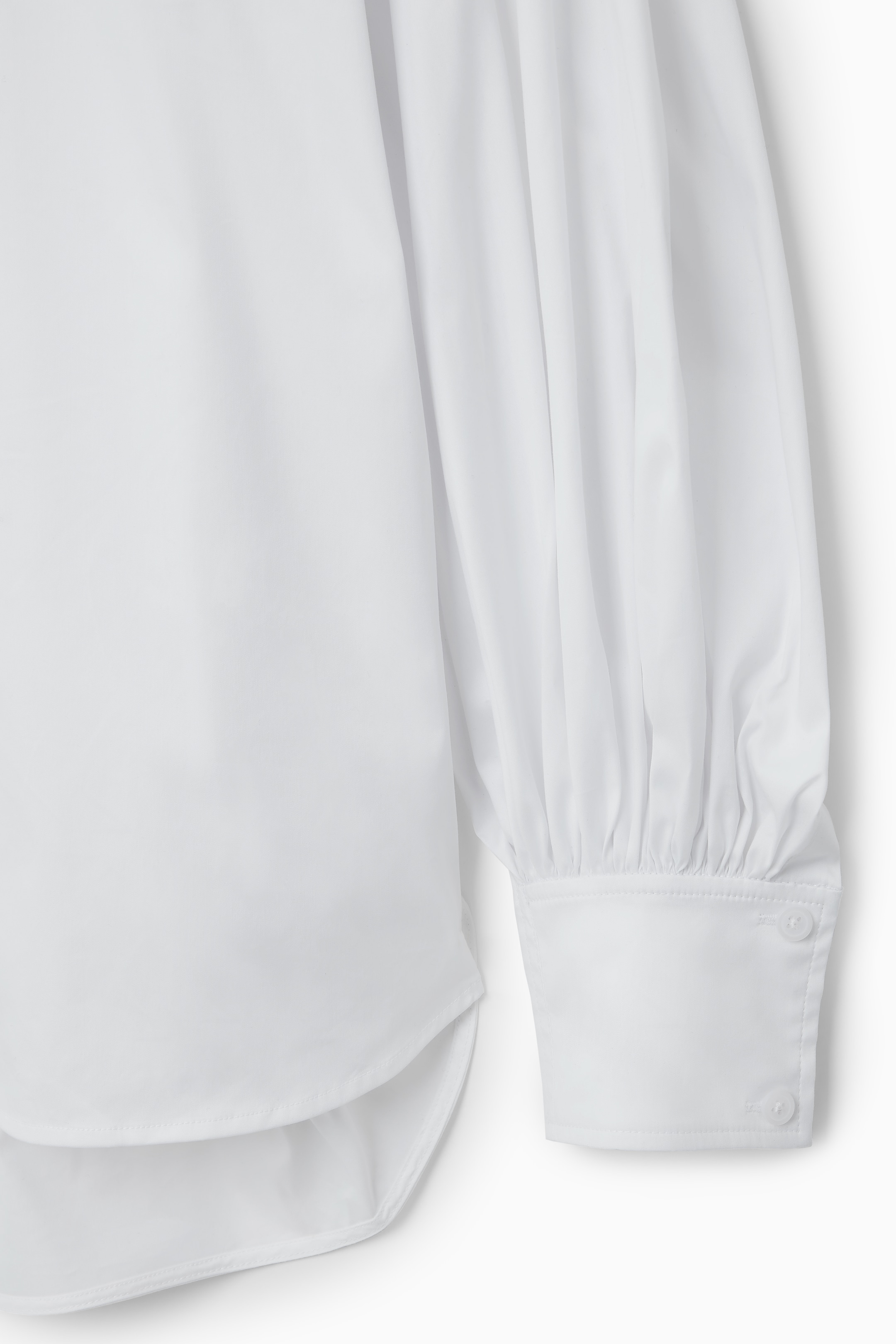 Grösseres Bild ansehen: BLUSE MIT GRANDAD-KRAGEN UND GERAFFTEN ÄRMELN - WEISS - DAMEN | H&M CH 2