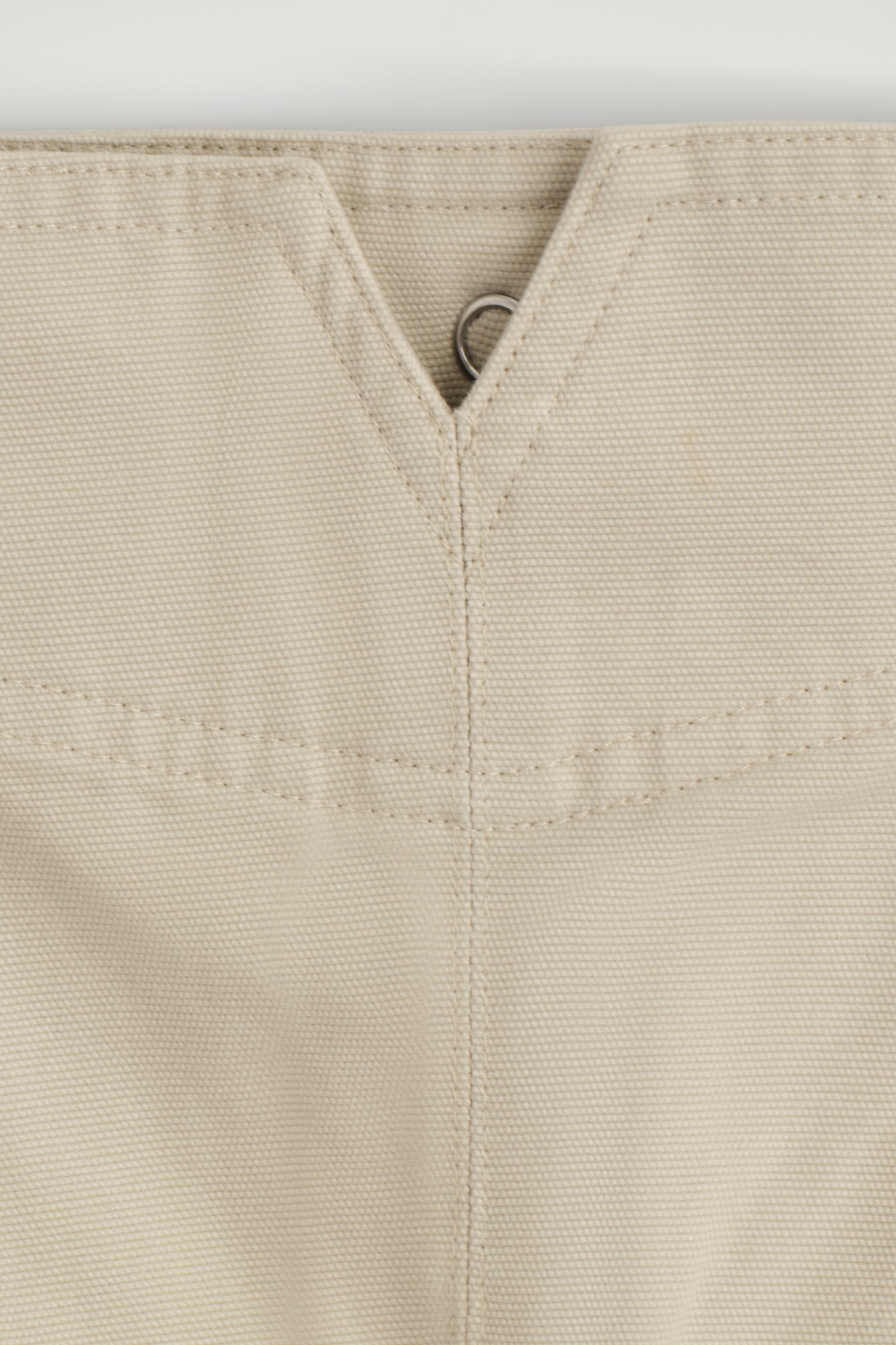 PLEATED BUCKLE-DETAIL MINI SKIRT - LIGHT BEIGE - 5