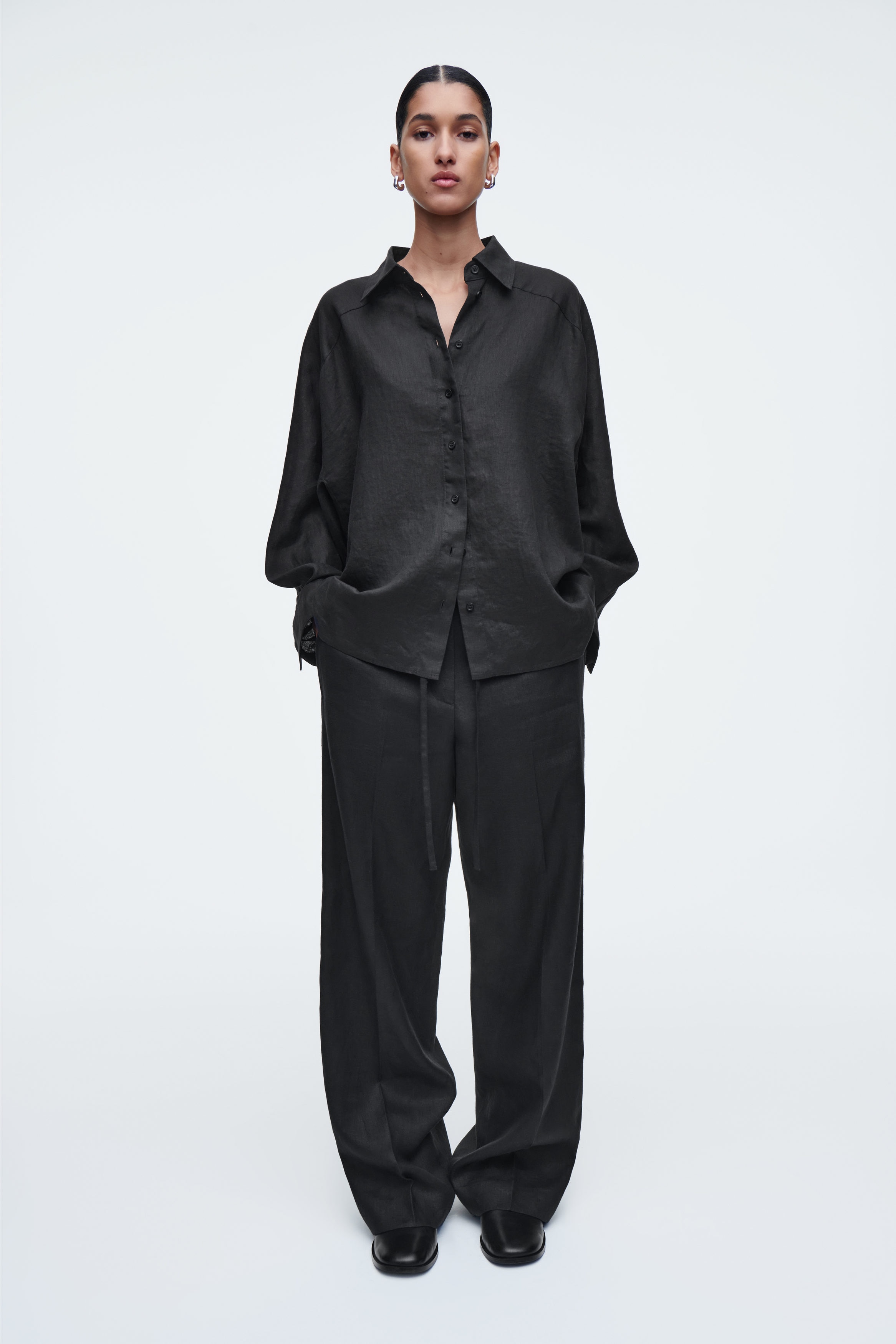 ナゴンスタンス　angle drawstring pants 36 ブラック THEORY | Drawstring Pants | Women | Lane Crawford