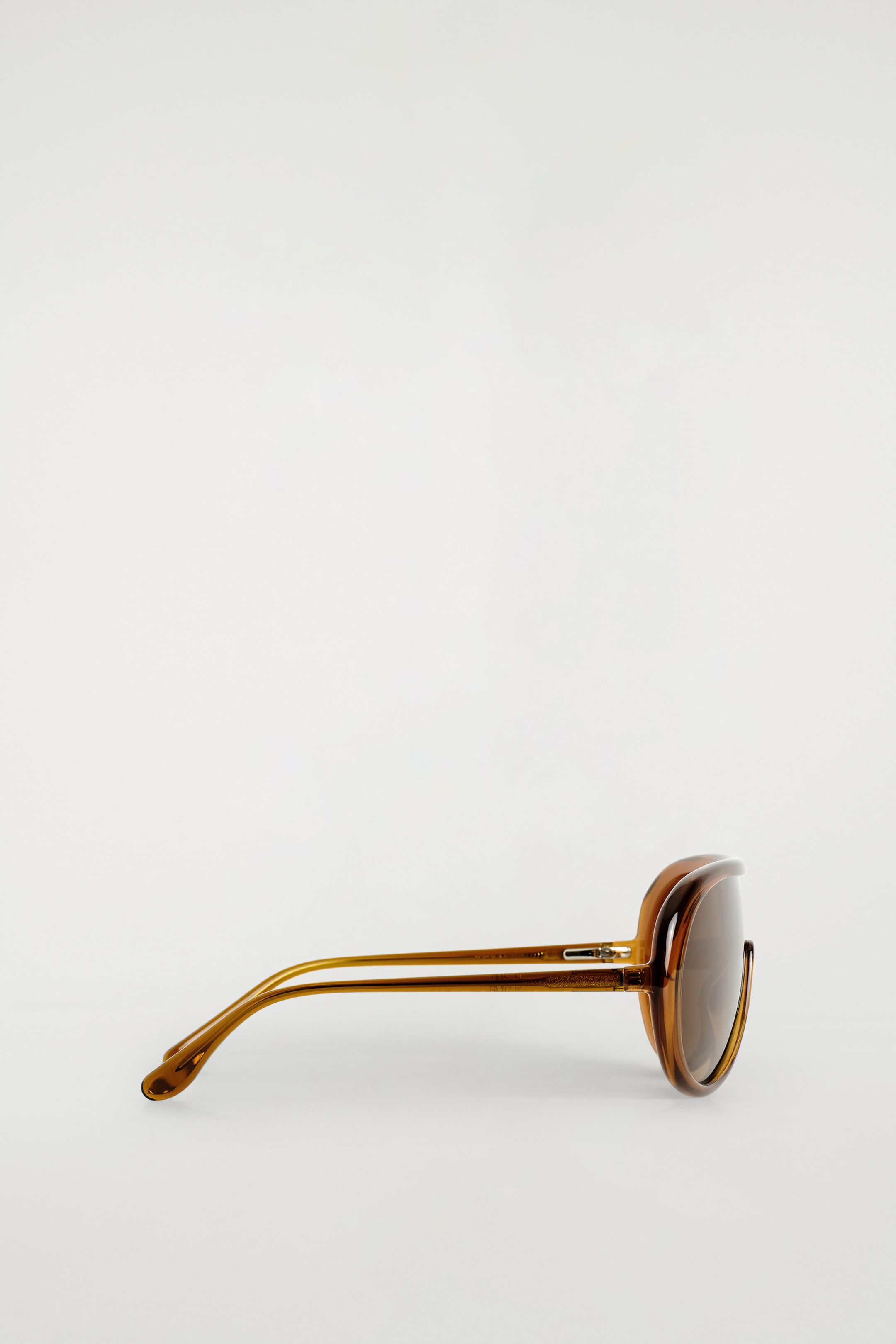 StillMedia/DescriptiveDetail