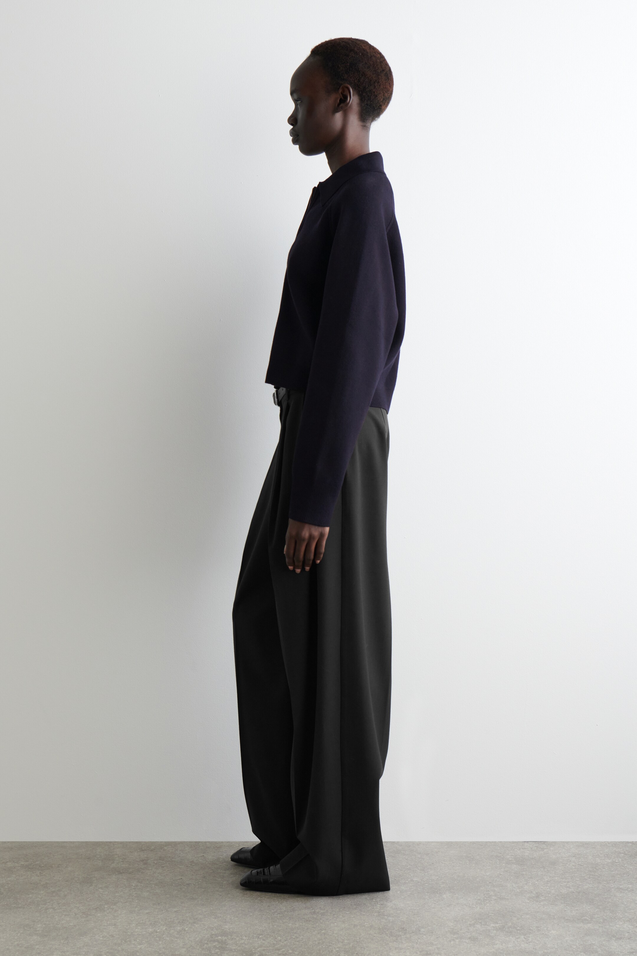 Agrandir l'image: VESTE EN MAILLE DOUBLE FACE - BLEU MARINE - FEMME | H&M BE 2