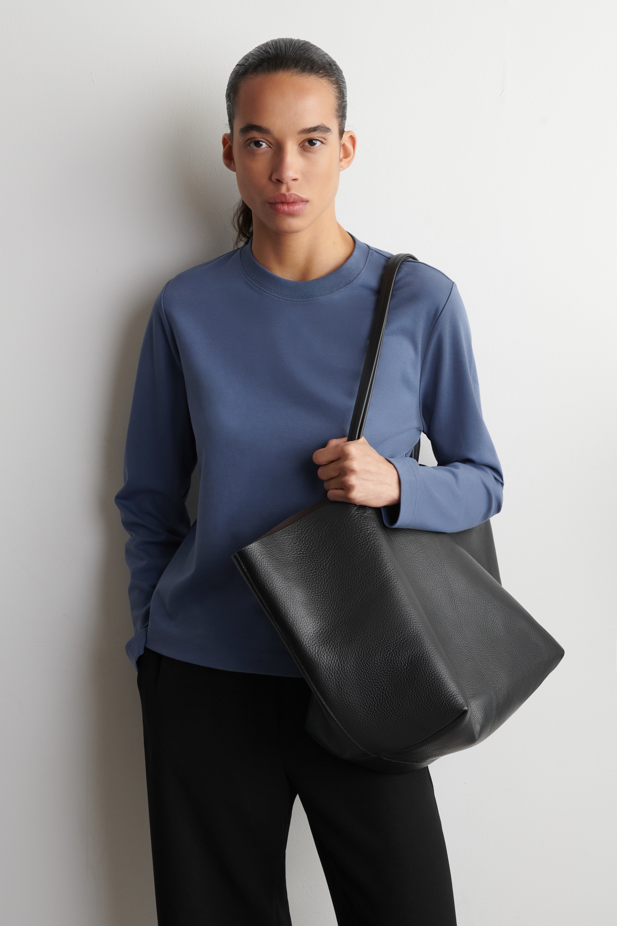 Größeres Bild anzeigen: ELEGANTES LANGARMSHIRT - Blau - Ladies | H&M AT 1