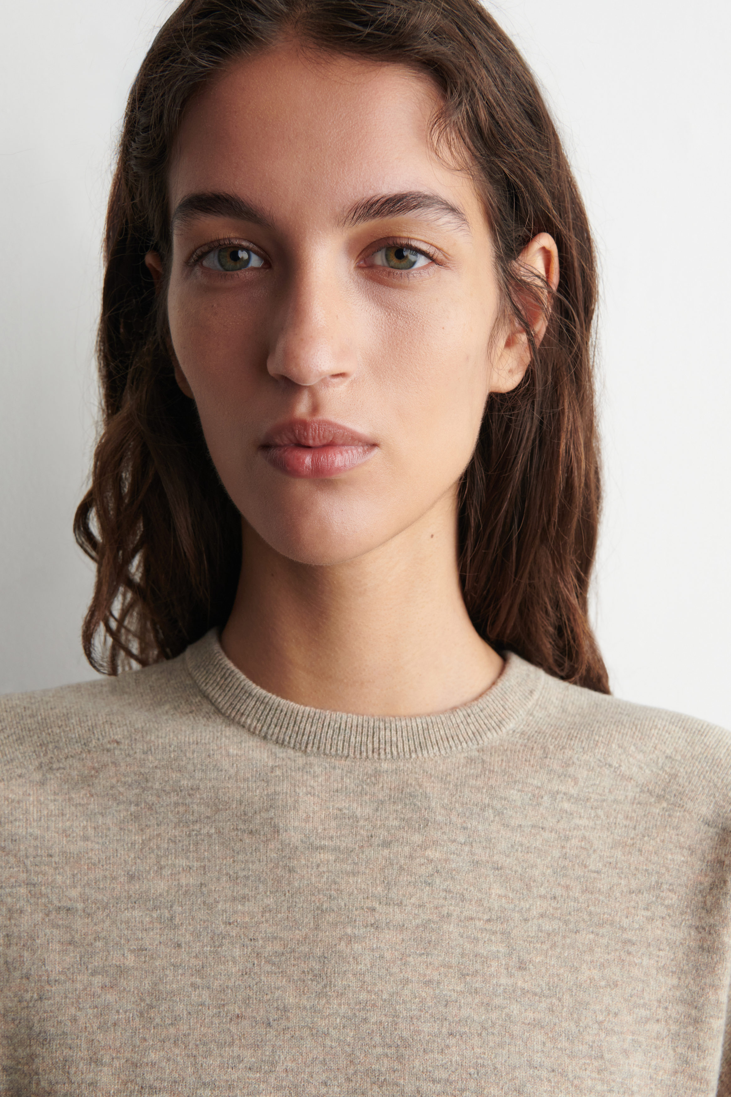 MERINO WOOL CREW-NECK SWEATER - thumbnail 5