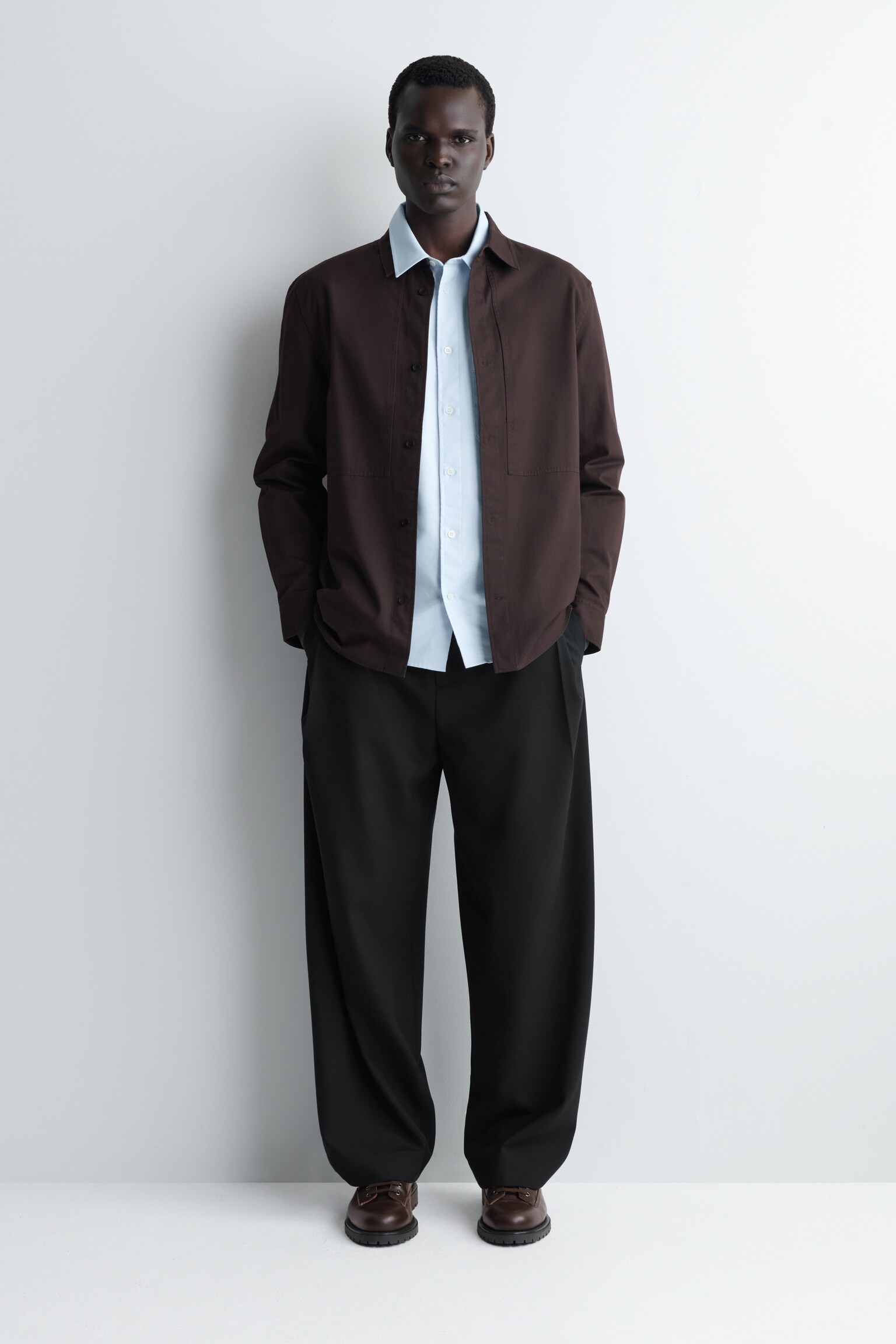 CAMISA DE ALGODÓN CON DETALLE DE BOLSILLO - MARRÓN OSCURO/CAQUI OSCURO - 3