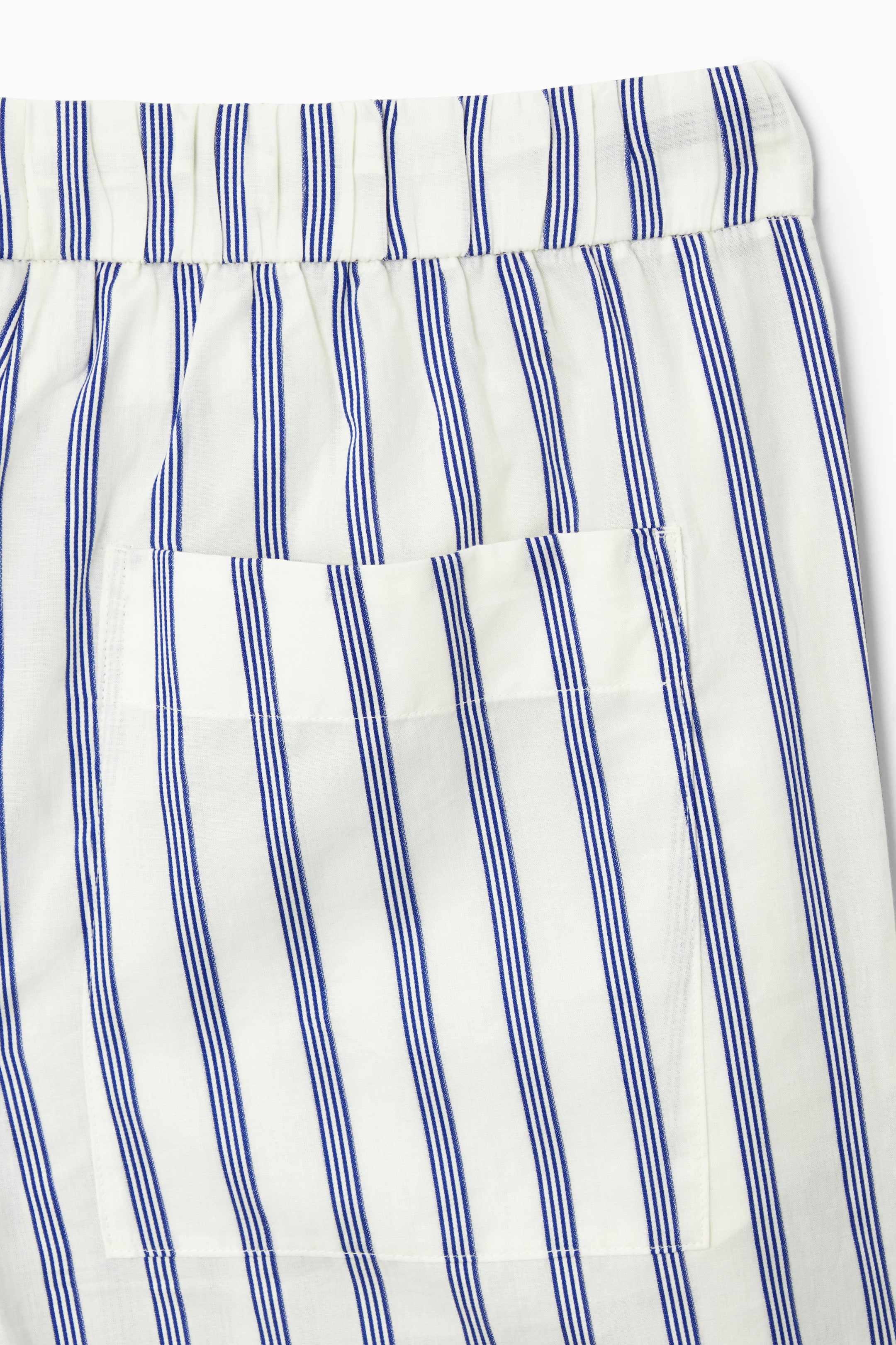 Grösseres Bild ansehen: GESTREIFTE PYJAMAHOSE AUS POPELINE - WEISS/BLAU/GESTREIFT - DAMEN | H&M CH 3