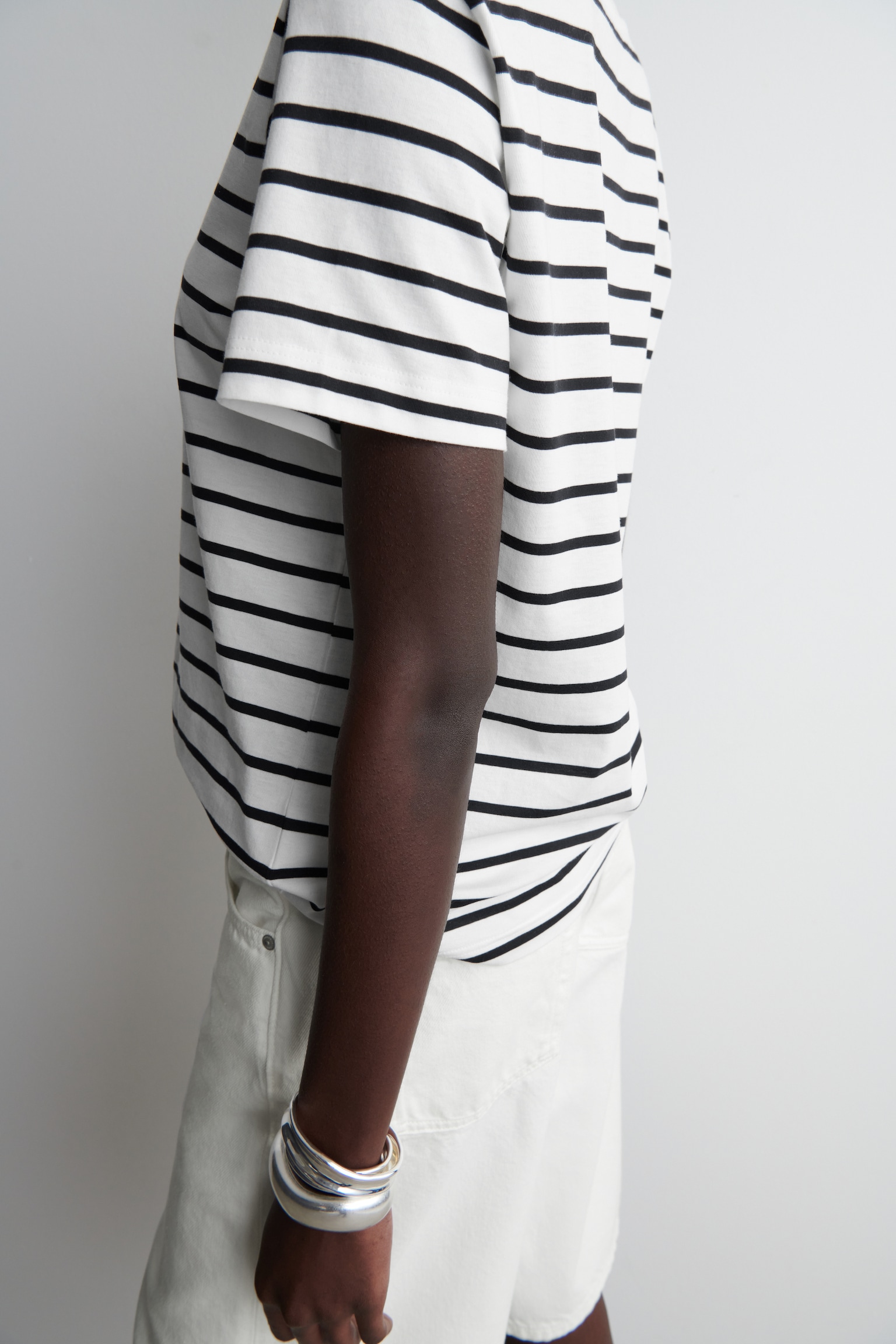CAMISETA DE ALGODÓN CON CUELLO DE PICO - BLANCO/RAYAS/GRIS JASPEADO/NEGRO/BLANCO/AZUL MARINO/BEIGE CLARO/SIN TEÑIR - 5