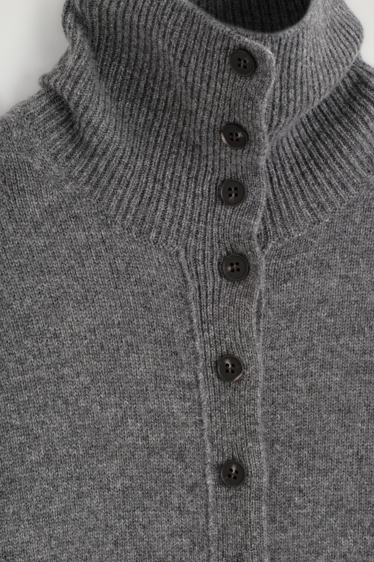 SCULPTED PURE CASHMERE MOCK-NECK CARDIGAN — GRAY MÉLANGE