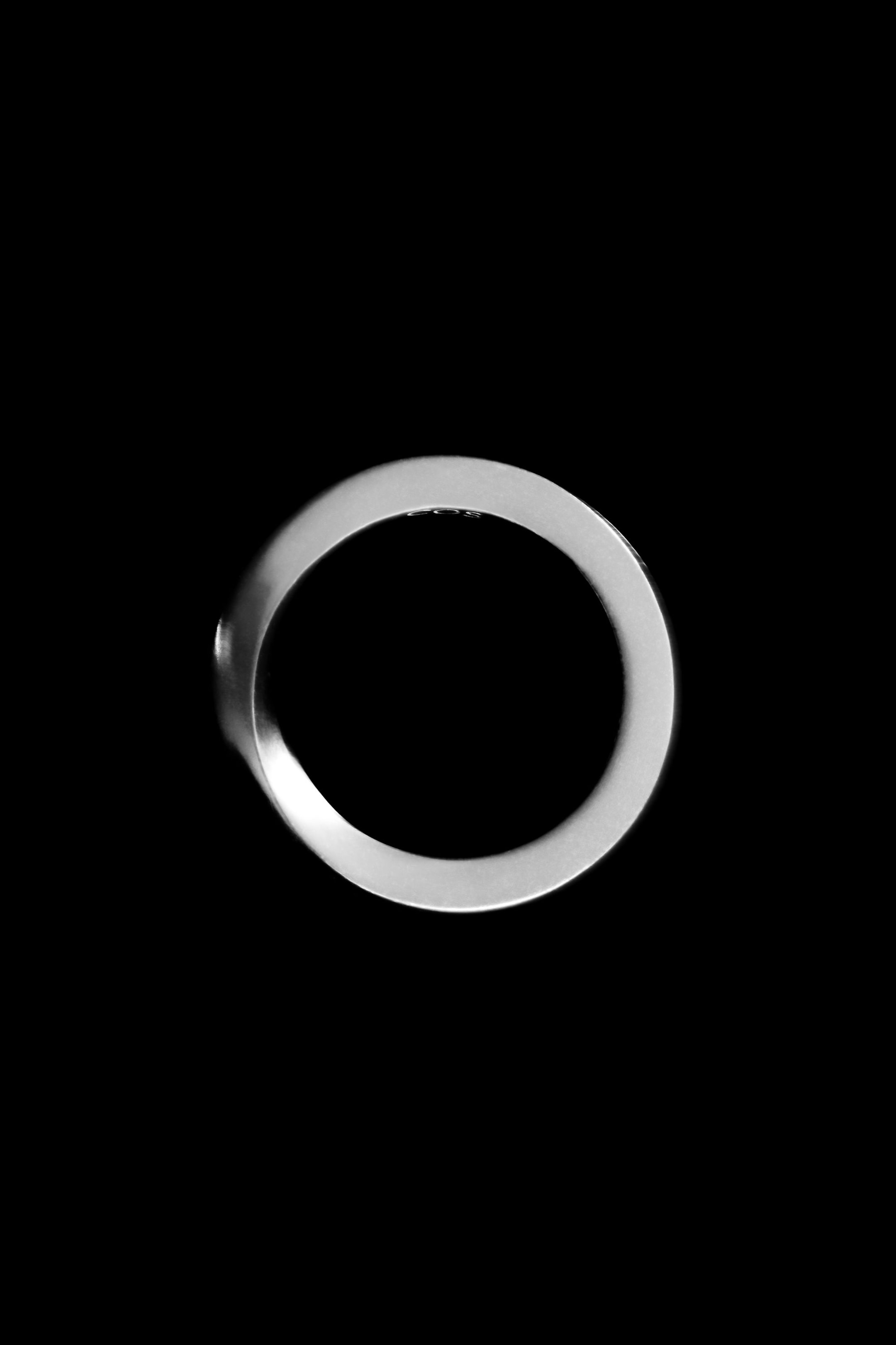 TWISTED STERLING SILVER RING