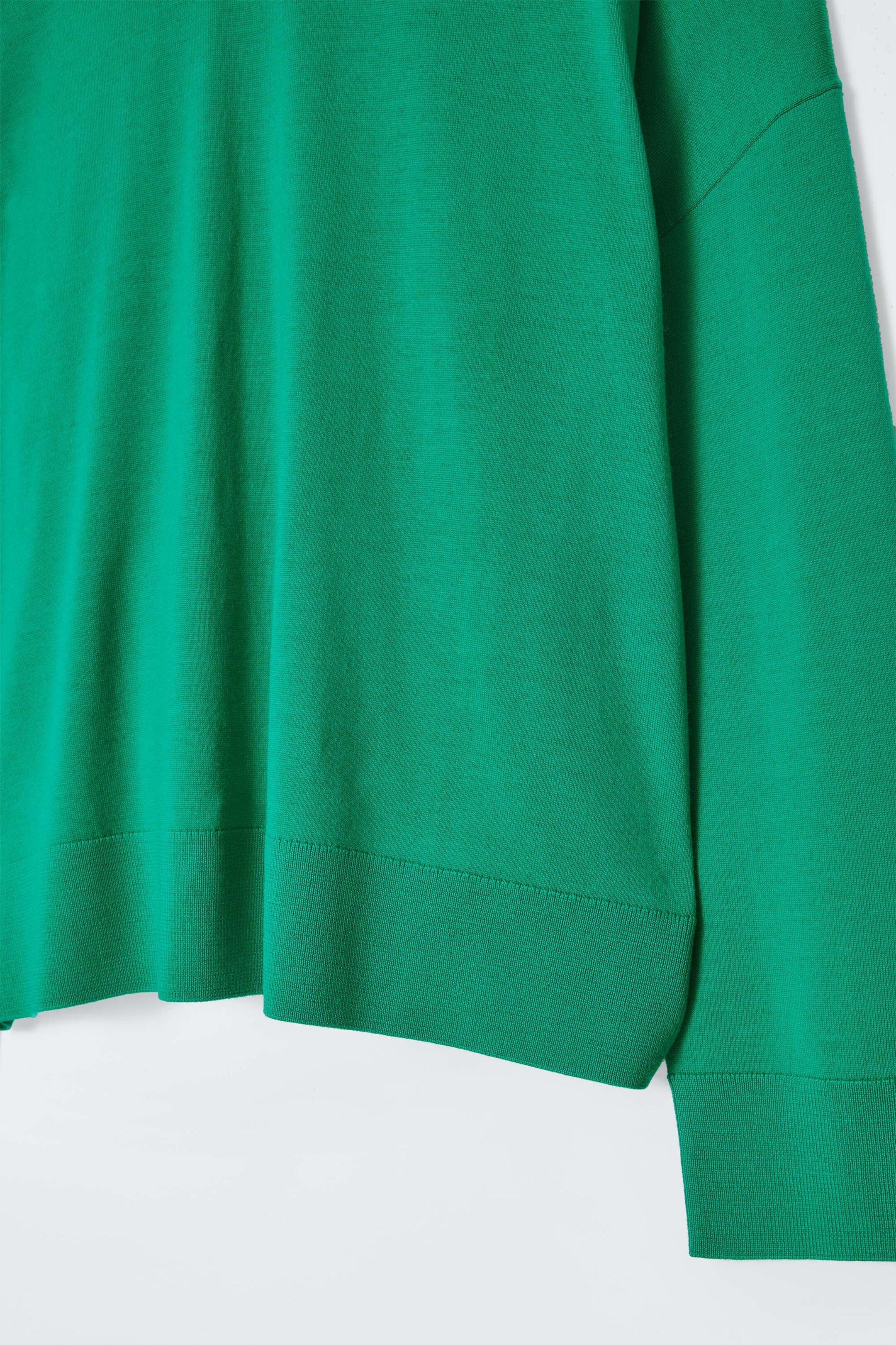 Agrandir l'image: PULL À COL ROULÉ EN LAINE MÉRINOS - VERT - FEMME | H&M CH 2
