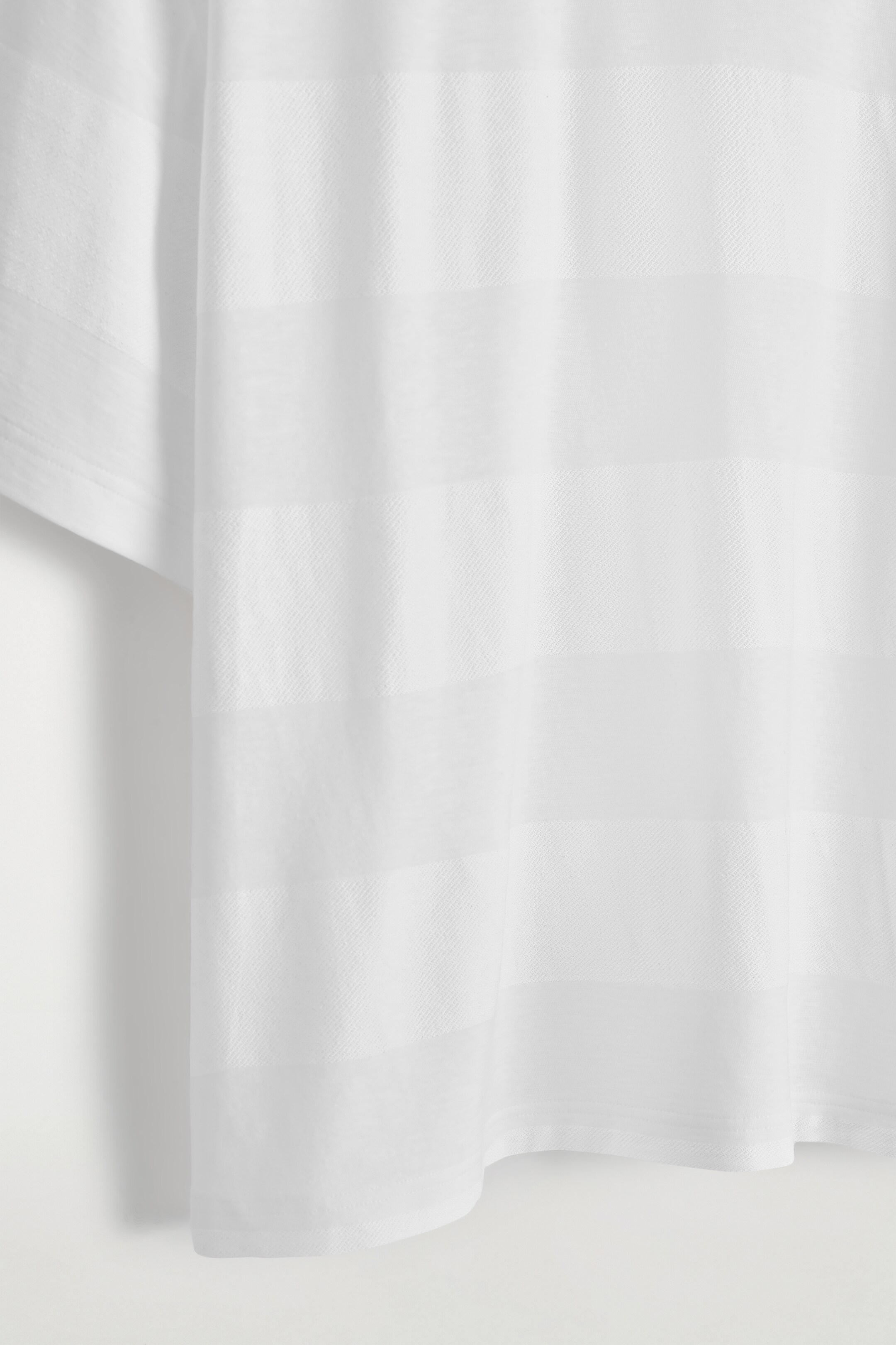 Agrandir l'image: T-SHIRT OVERSIZE EN MÉLANGE DE LIN À RAYURES - BLANC - HOMME | H&M CH 7