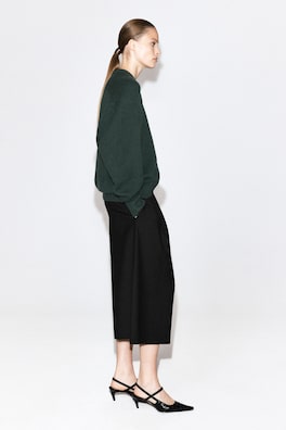 ROUNDED PURE CASHMERE CREW-NECK SWEATER — DARK GREEN 4