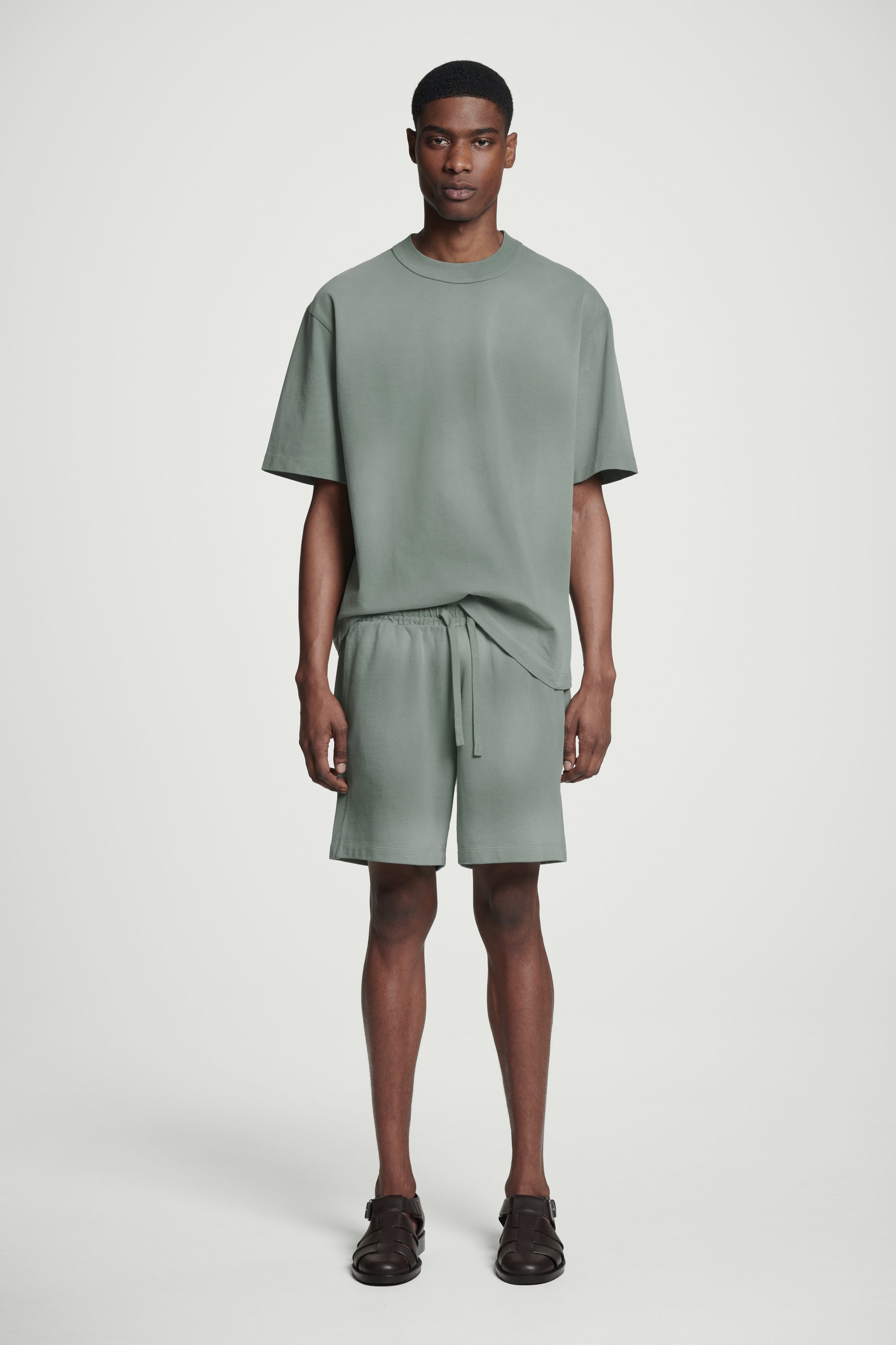 salsation short MEDIUM GREEN Lサイズ 0d025130c2a61df37dc84593532a5f
