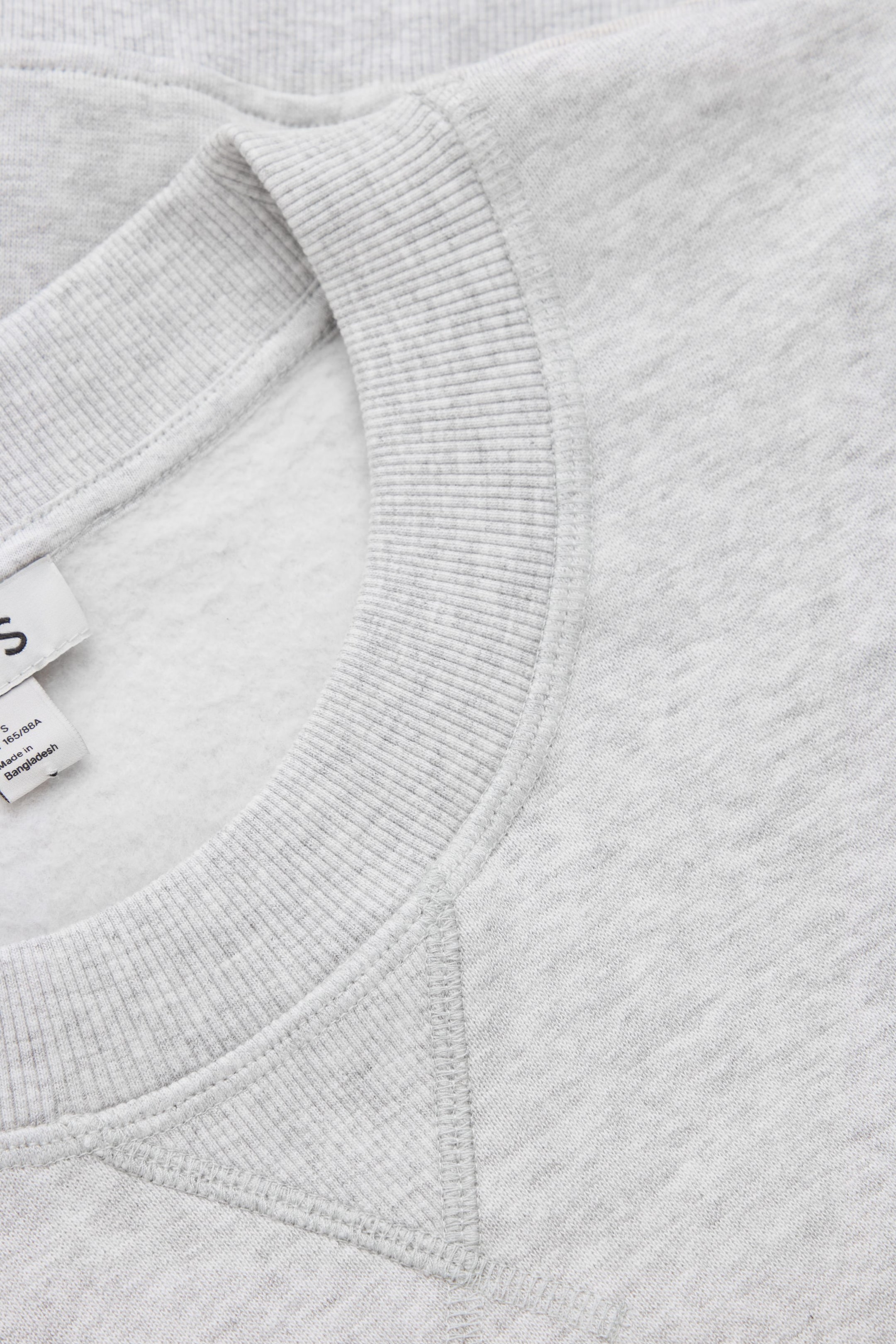 StillMedia/DescriptiveDetail