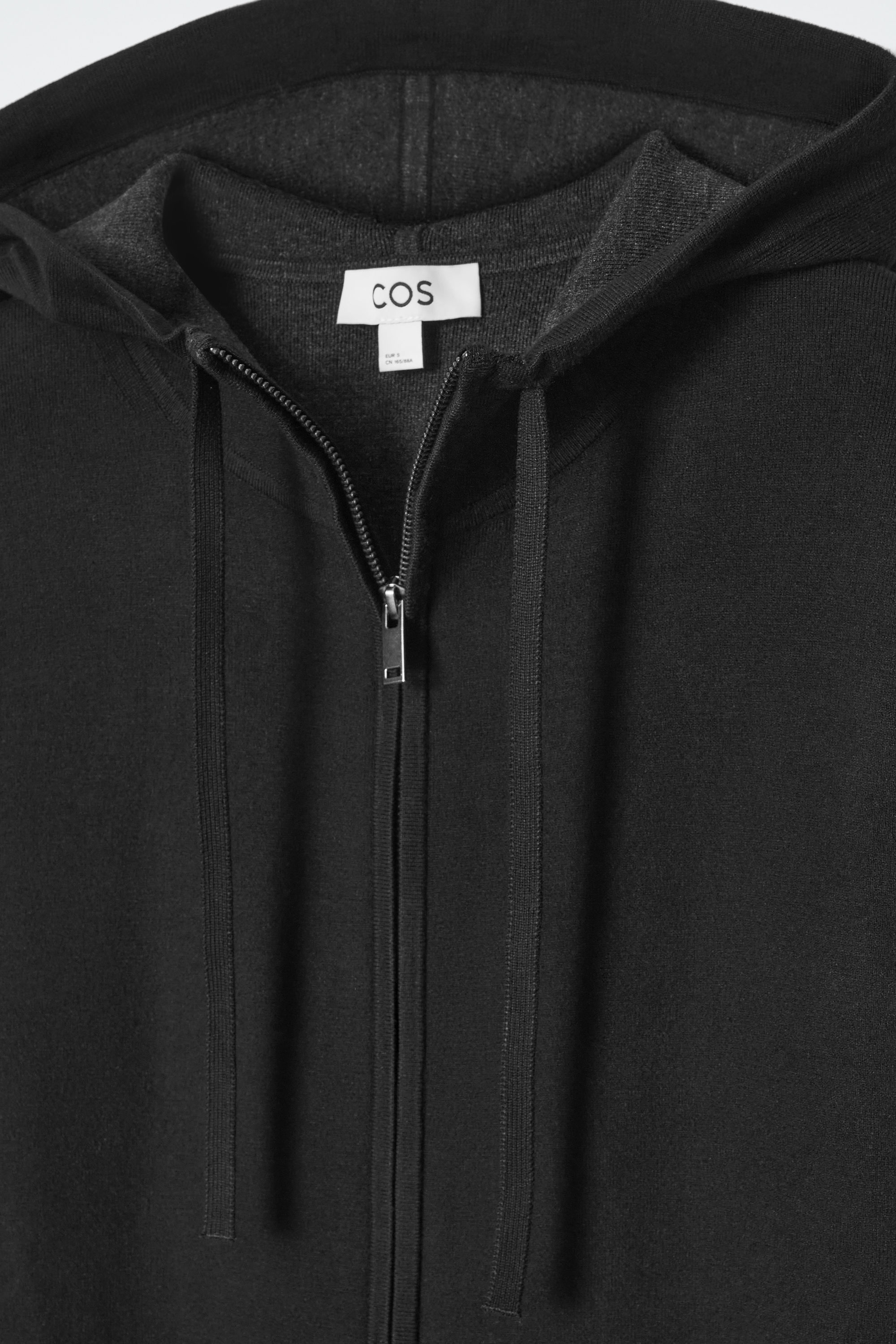 DOUBLE-FACED KNITTED ZIP-UP HOODIE - BLACK | COS DOUBLE-FACED KNITTED ZIP-UP HOODIE - BLACK | COS