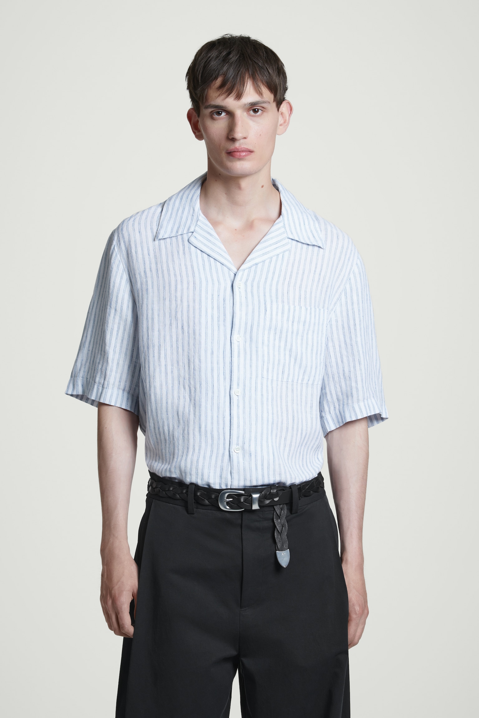 CAMP-COLLAR SHIRT - WHITE / BLUE / STRIPED/LIGHT BLUE