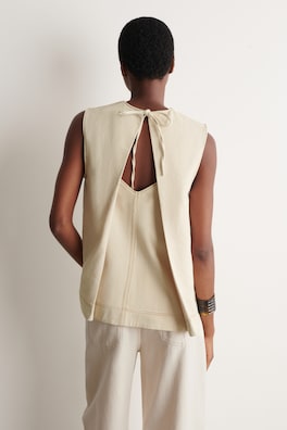 V-NECK OPEN-BACK DENIM TOP — ECRU 5