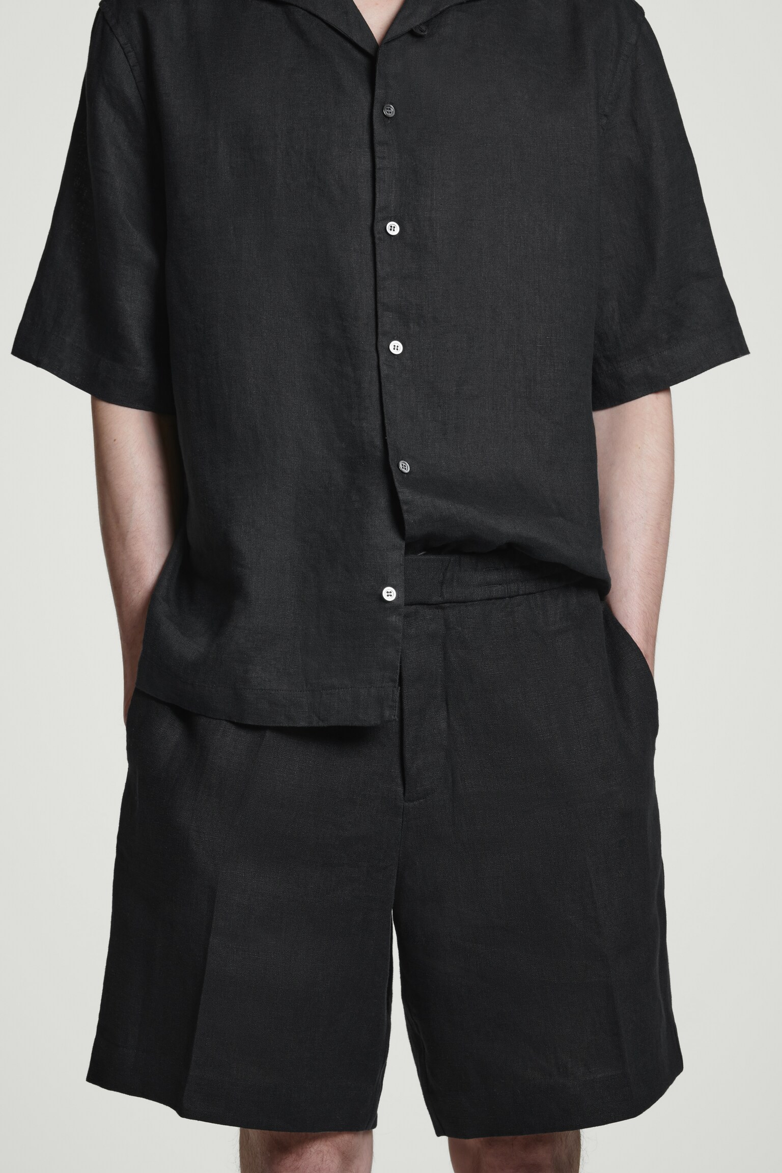 PANTALONES CORTOS DE LINO ELÁSTICO - NEGRO/AZUL MARINO/AZUL/MARRÓN/BLANCO - 6