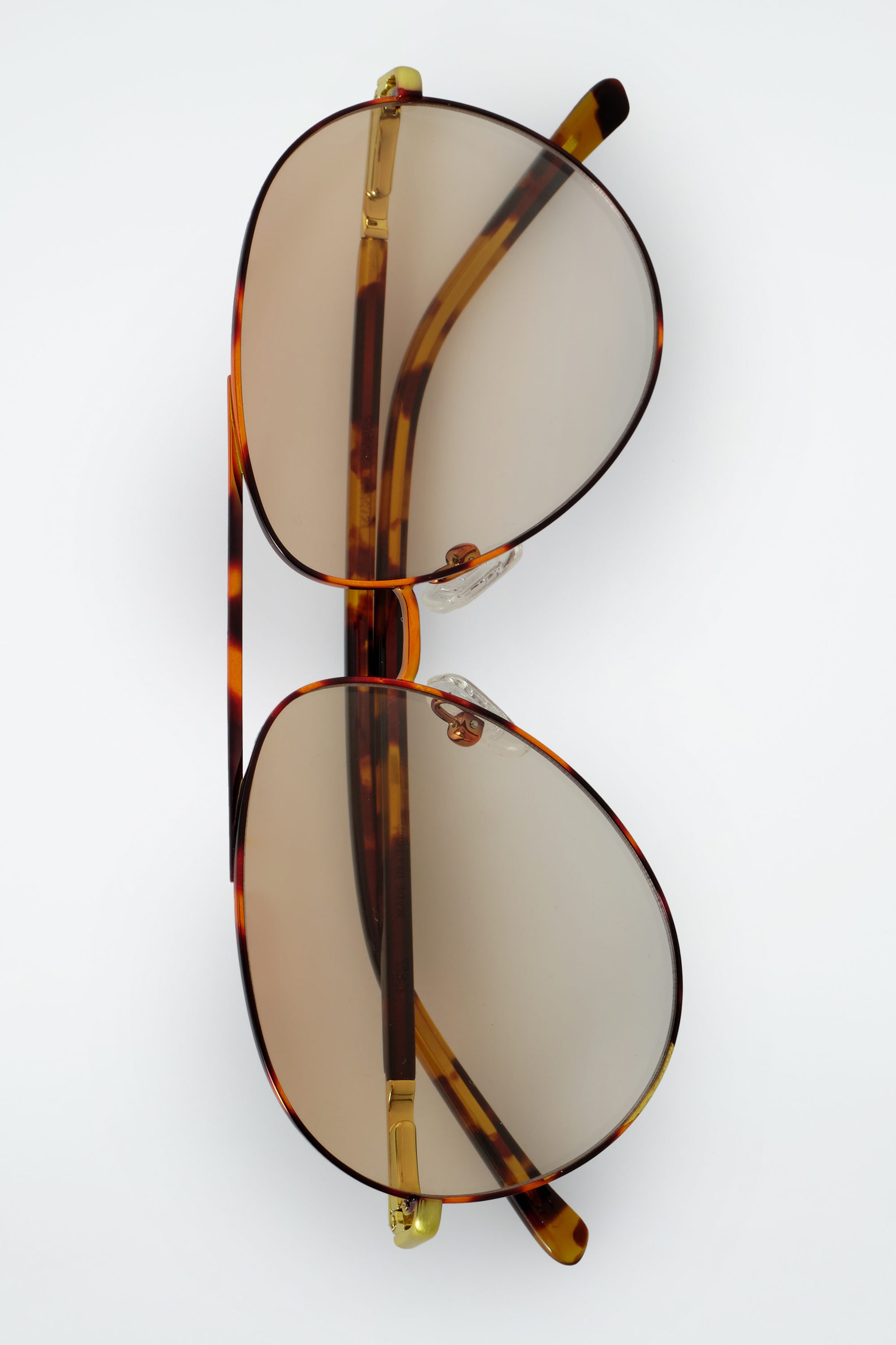 WIRE-FRAME AVIATOR SUNGLASSES