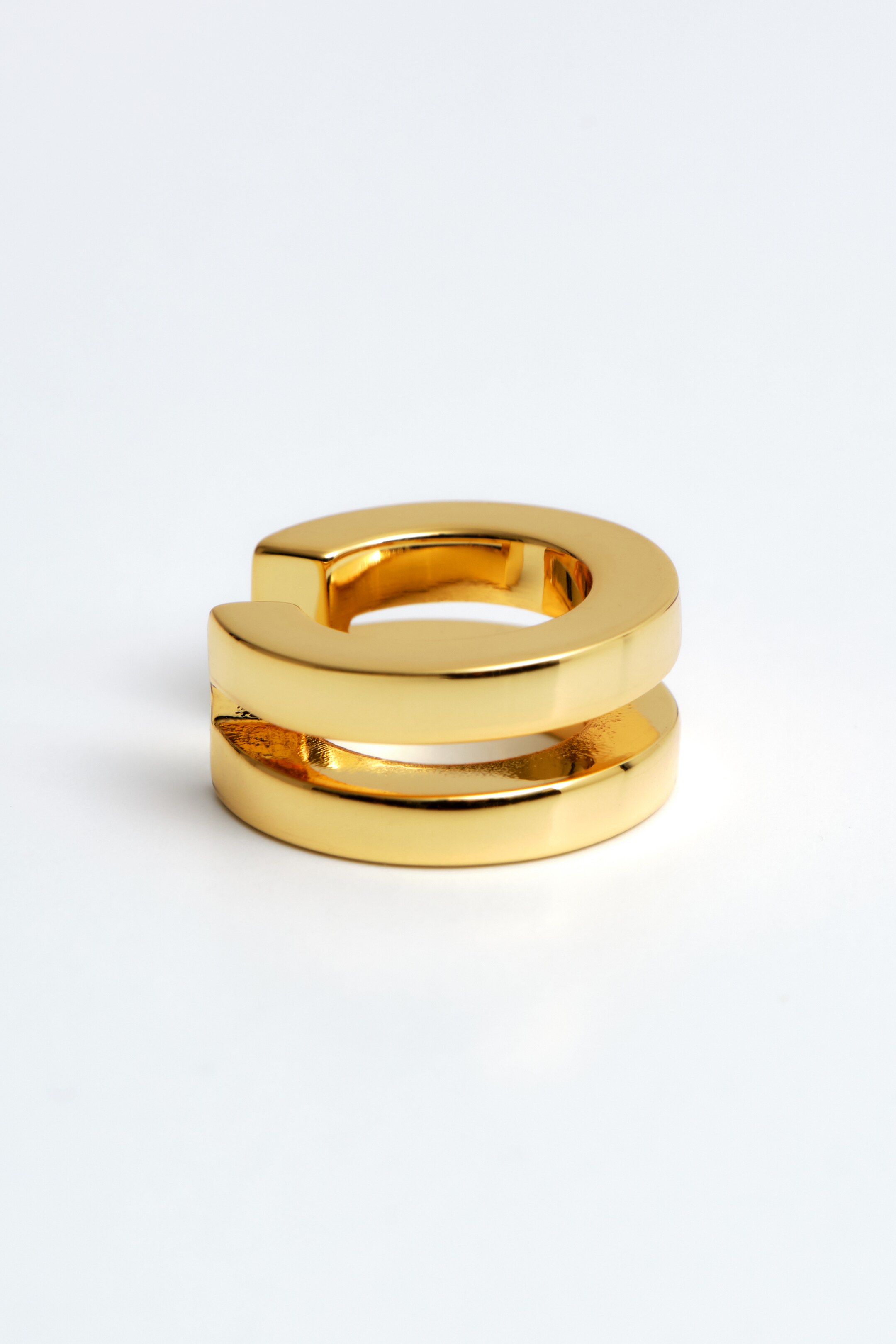 Zobrazit větší obrázek: NÁUŠNICE NA UCHO - ZLATÁ - ŽENY | H&M CZ 4