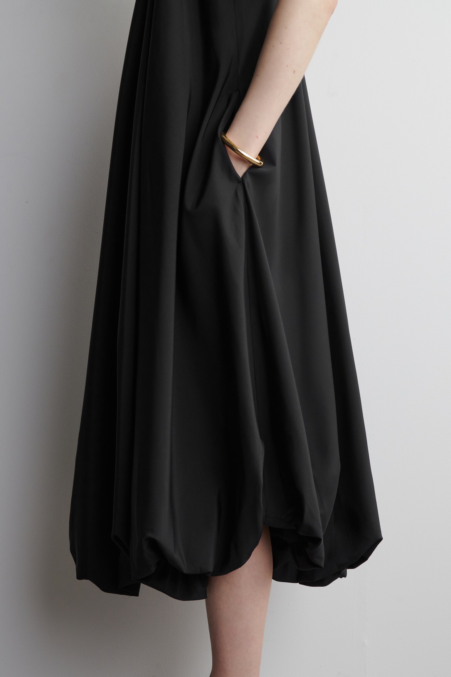 ROBE MIDI À OURLET BULLE - NOIR/IVOIRE - 6