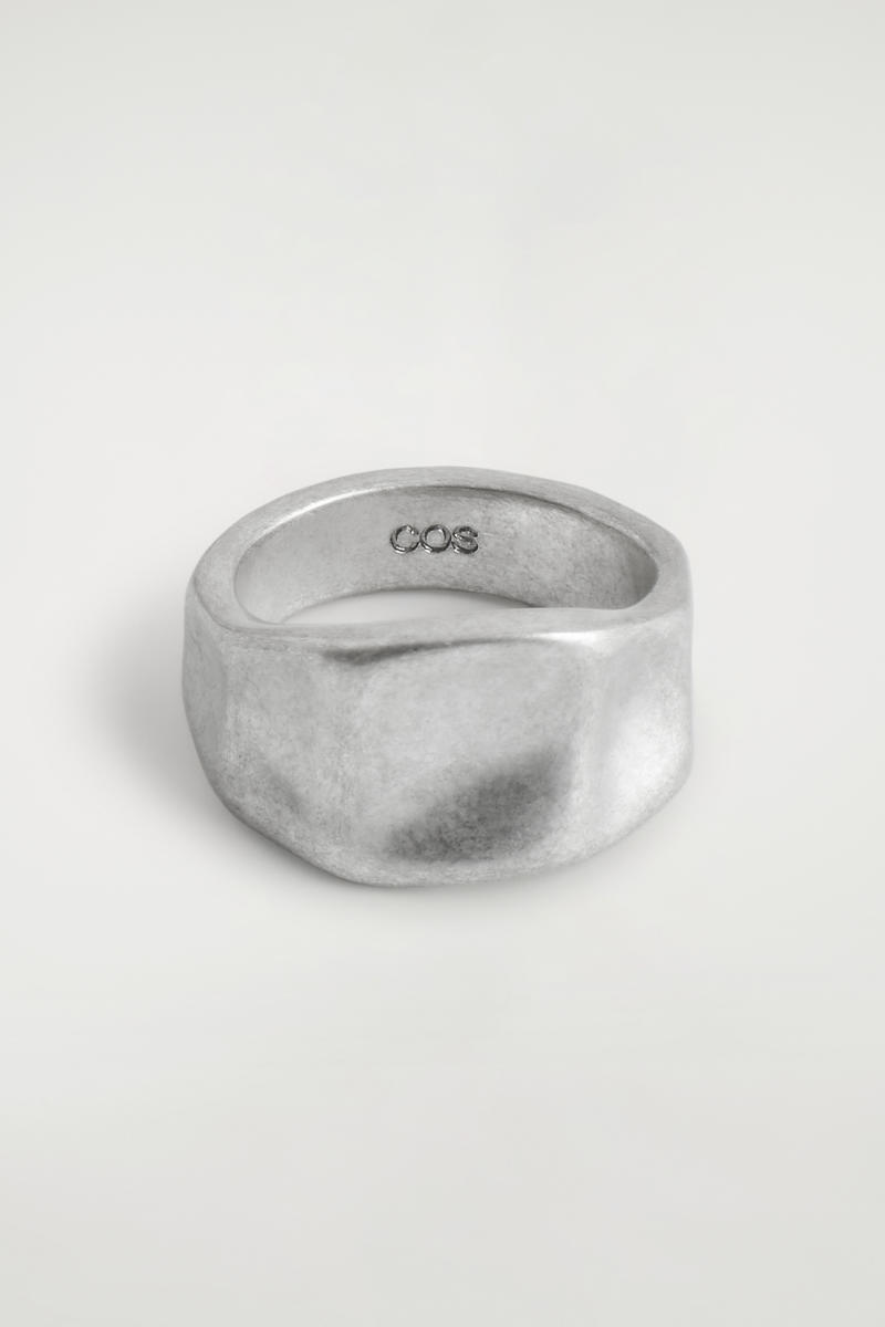 Cos Chunky Hammered Ring In Silver