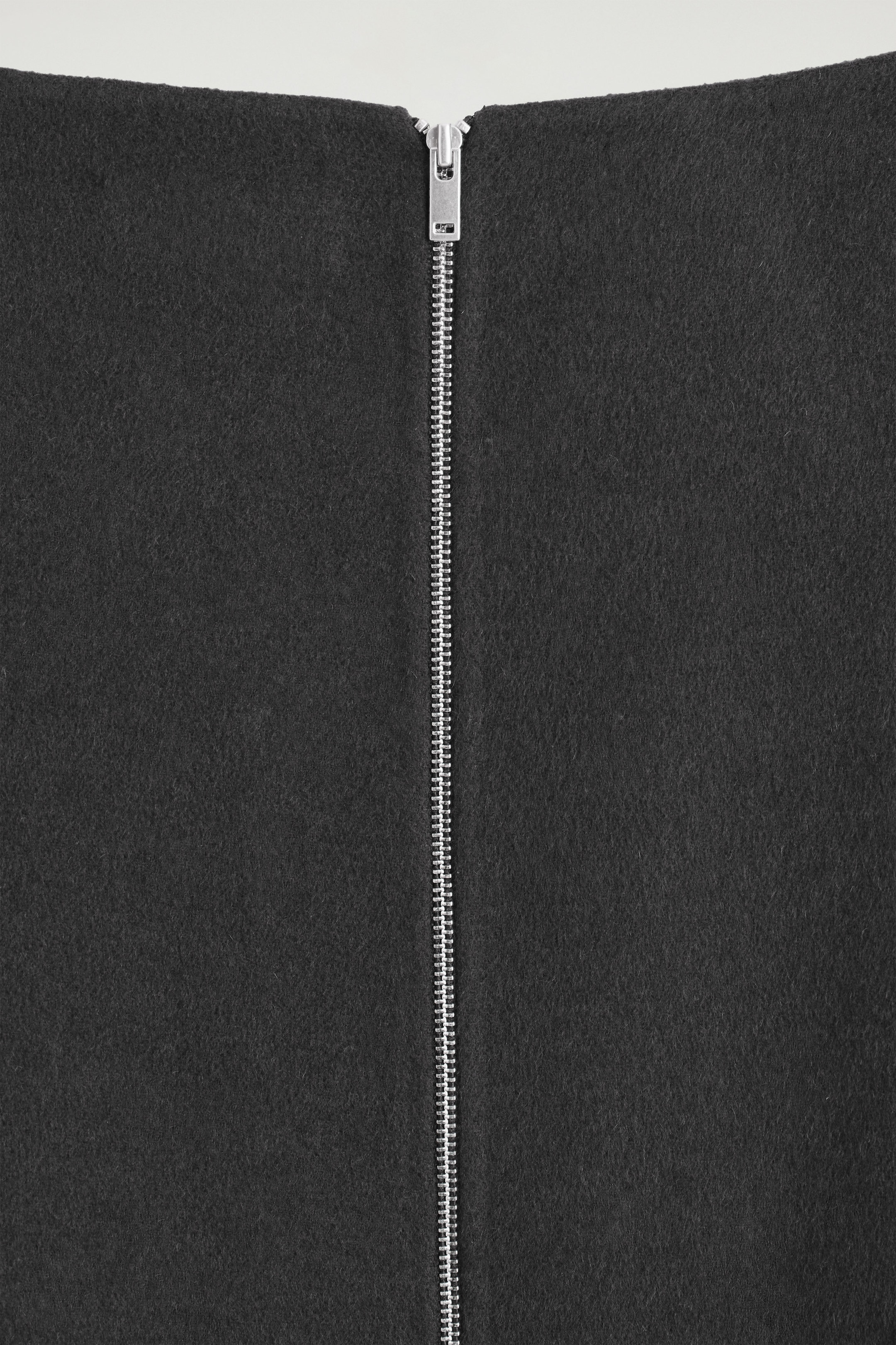 StillMedia/DescriptiveDetail