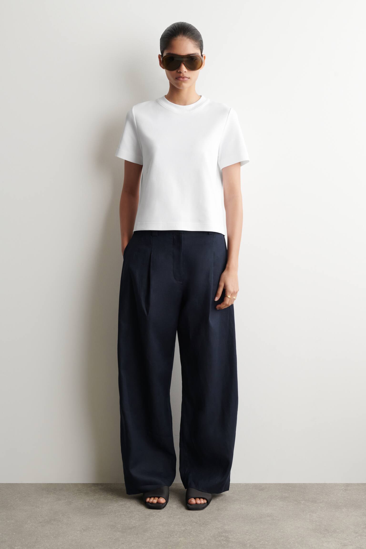 SCHLICHTES T-SHIRT-WEISS - 4