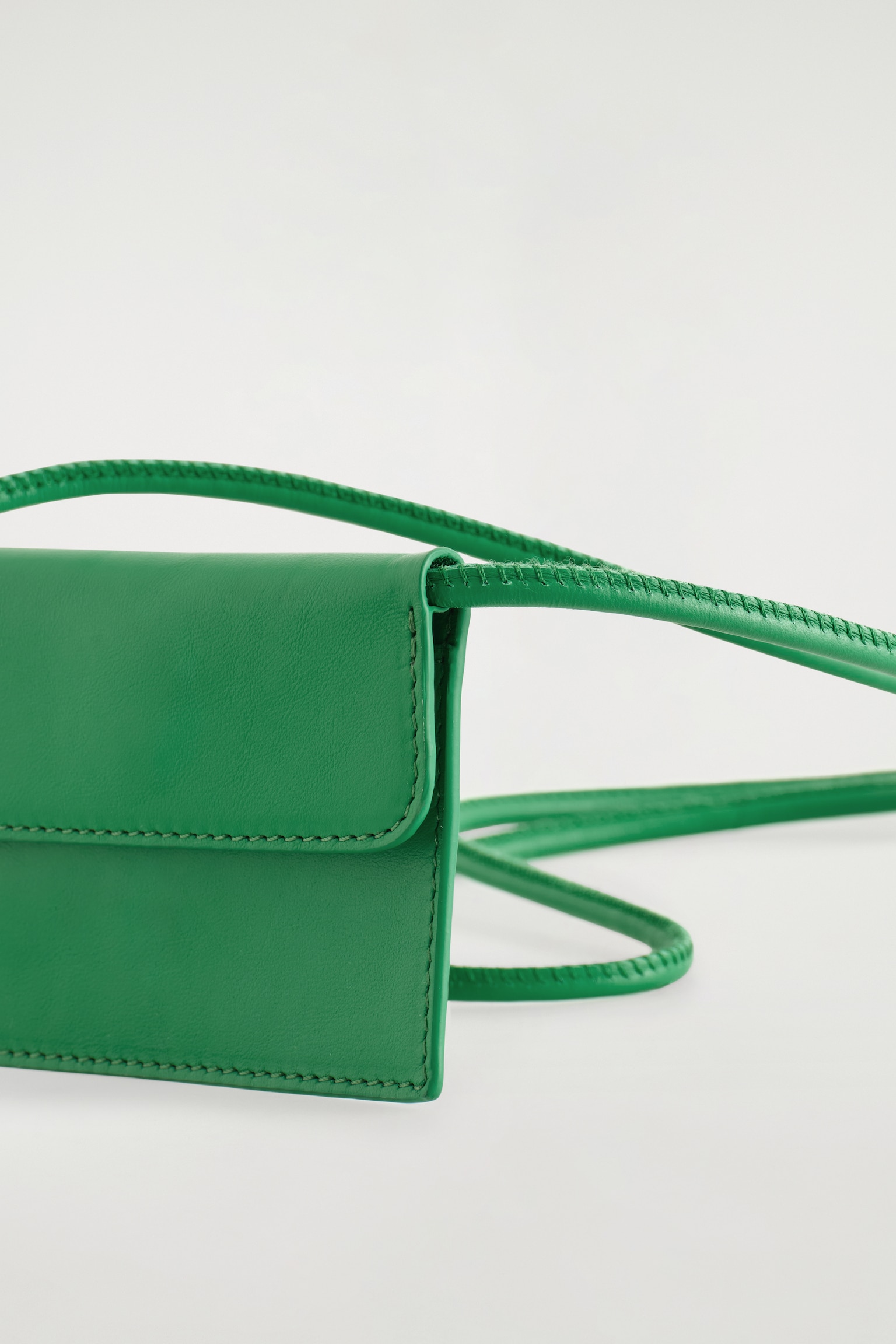 TARJETERO BANDOLERA DE PIEL - VERDE - 3