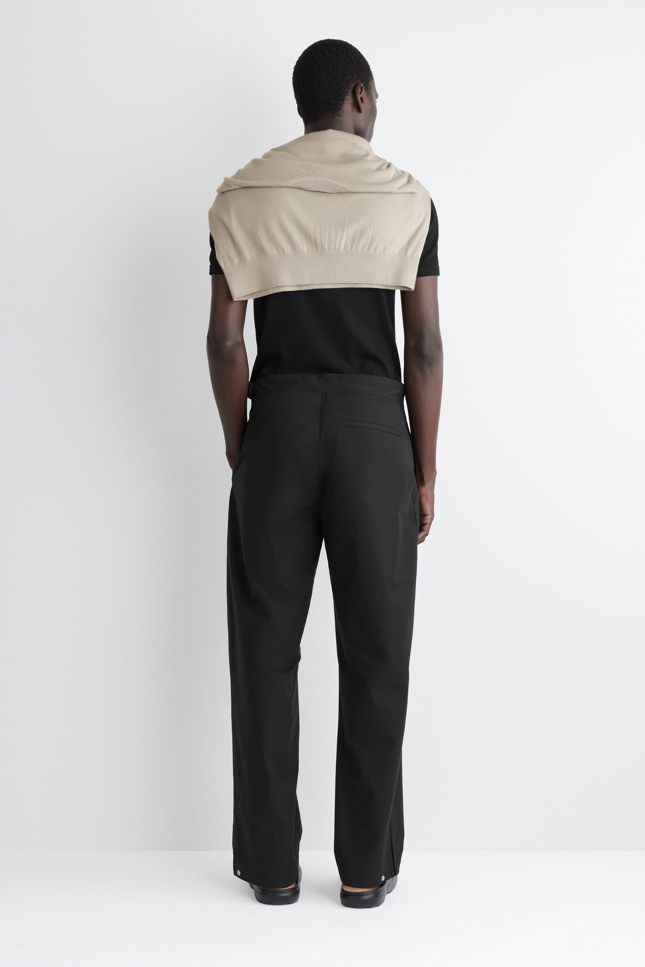 COTTON BARREL-LEG PANTS