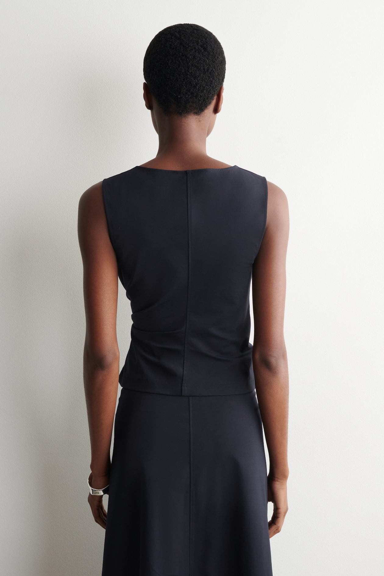 TWIST-DETAIL JERSEY TOP — NAVY