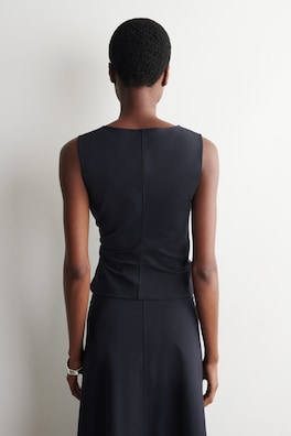 TWIST-DETAIL JERSEY TOP — NAVY 4