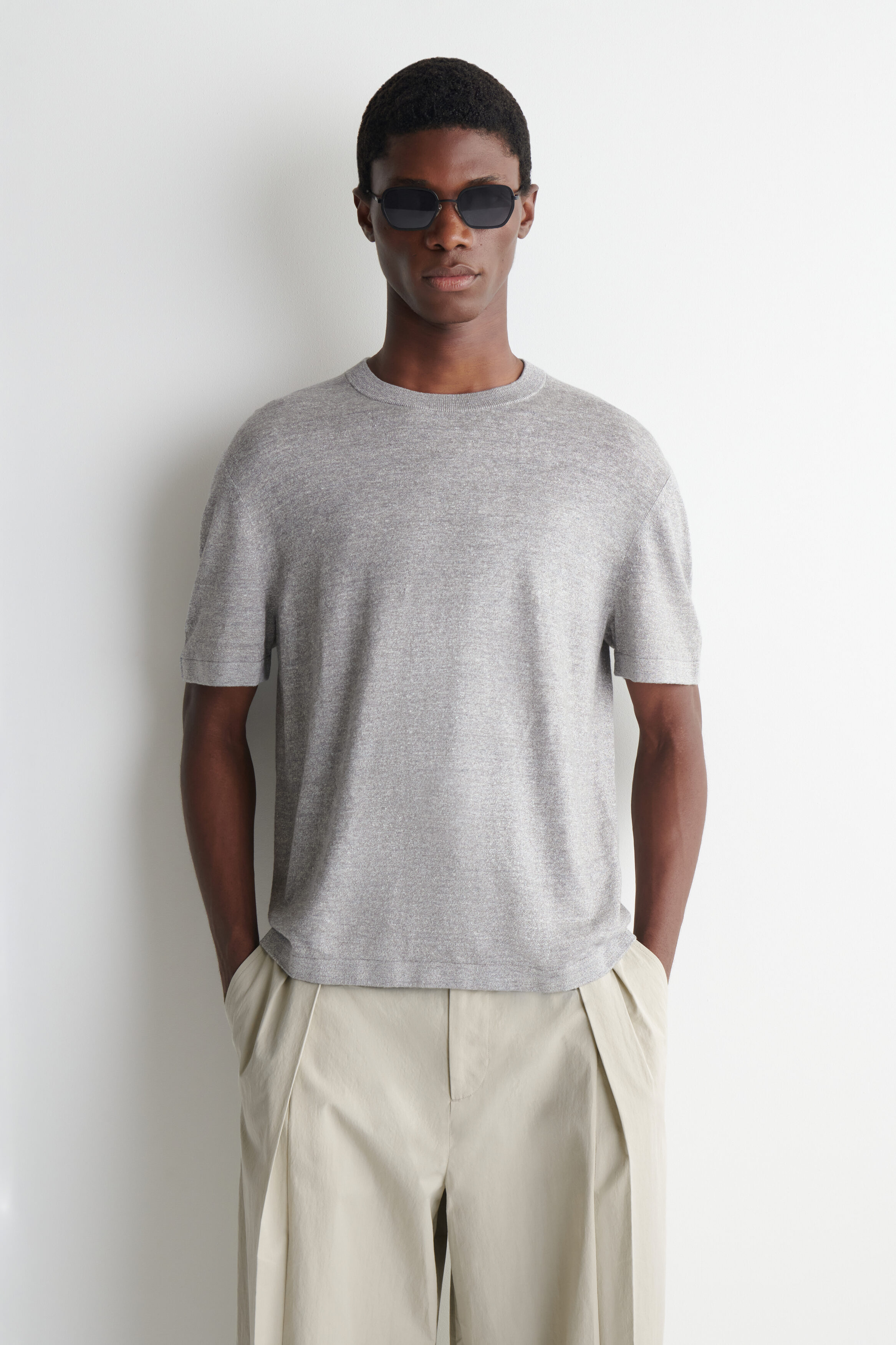 KNITTED LINEN T-SHIRT - GRAY MÉLANGE | COS US