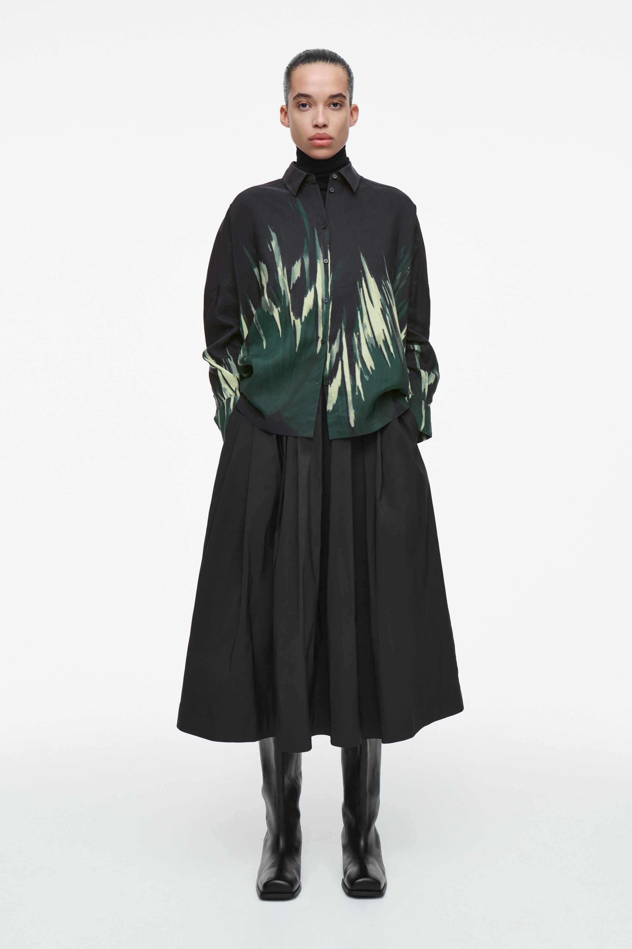 Ver imagem maior: PRINTED LINEN-BLEND SHIRT - BLACK / PRINTED - SENHORA | H&M PT 3
