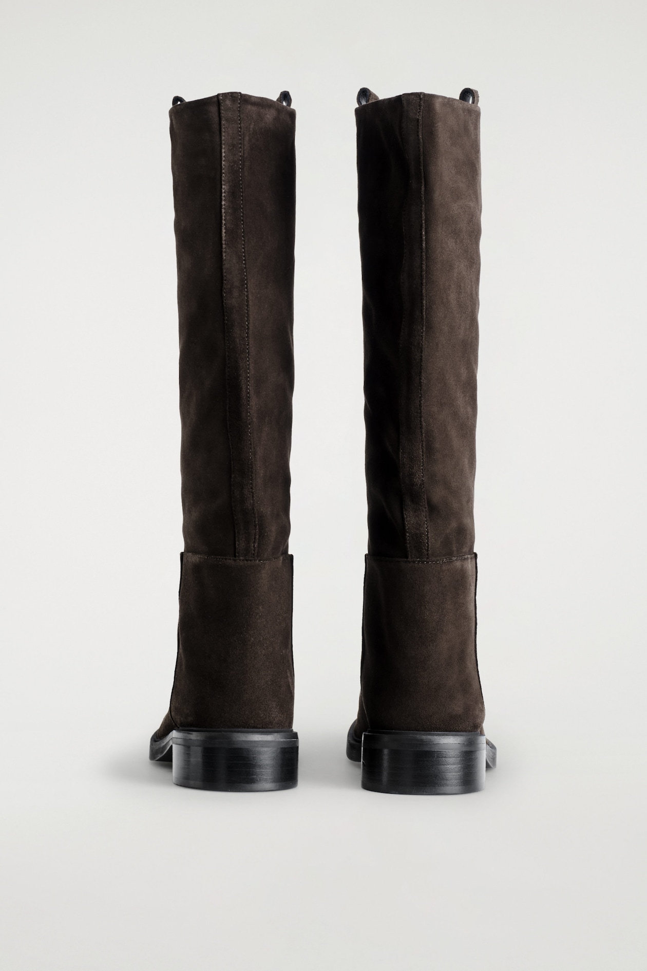 SUEDE RIDING BOOTS — BROWN
