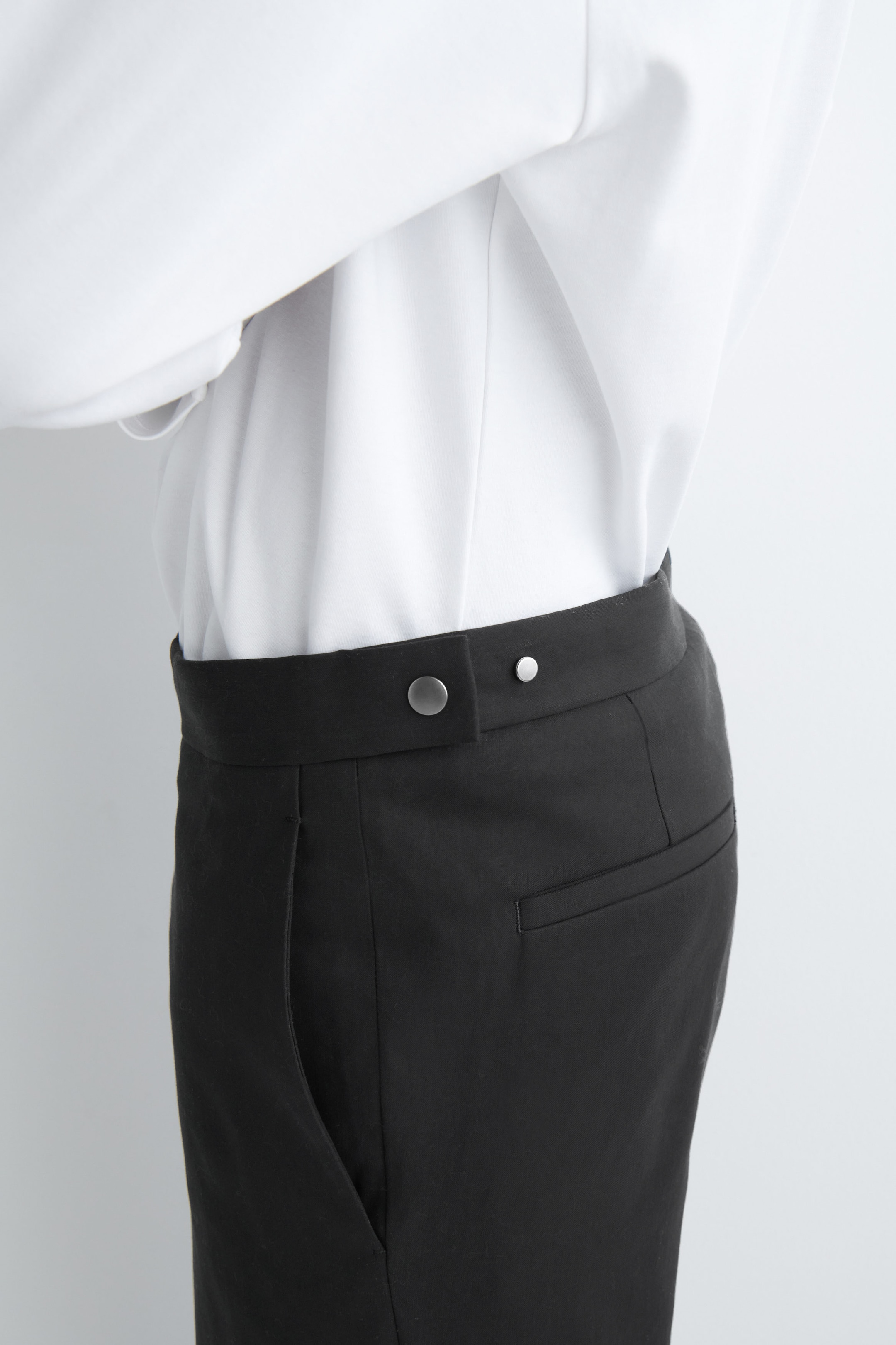 PANTALONI SLIM IN COTONE