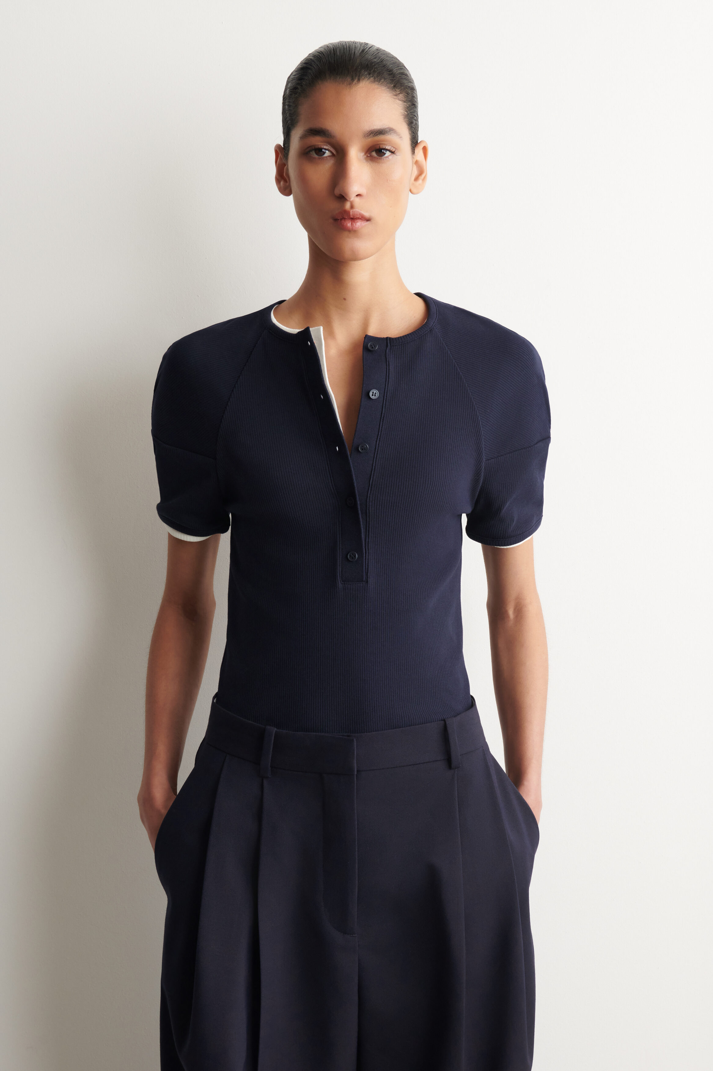 ROUNDED RIBBED JERSEY HENLEY TOP