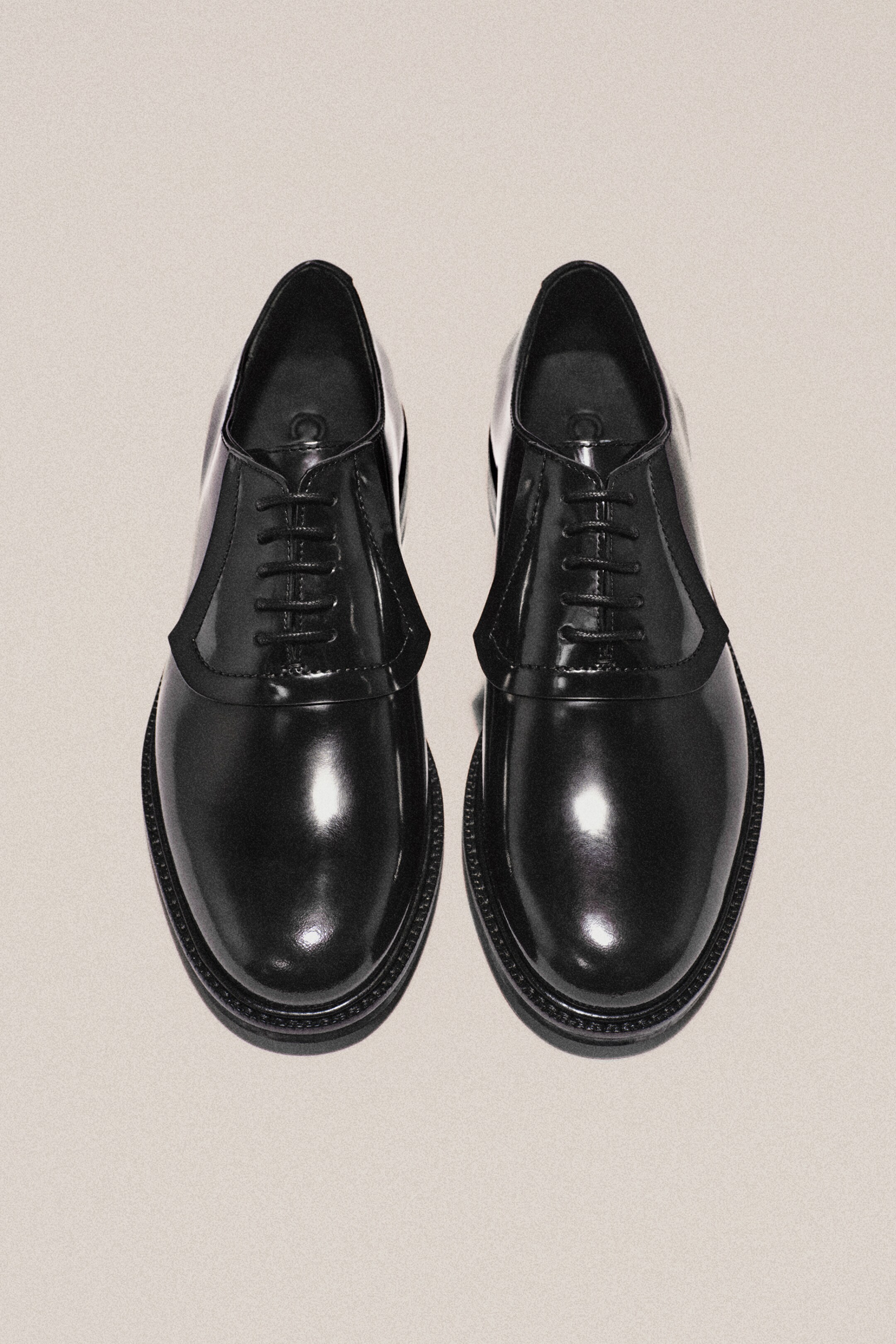 Größeres Bild anzeigen: OXFORD-SCHUHE AUS LEDER - SCHWARZ - Men | H&M AT 5
