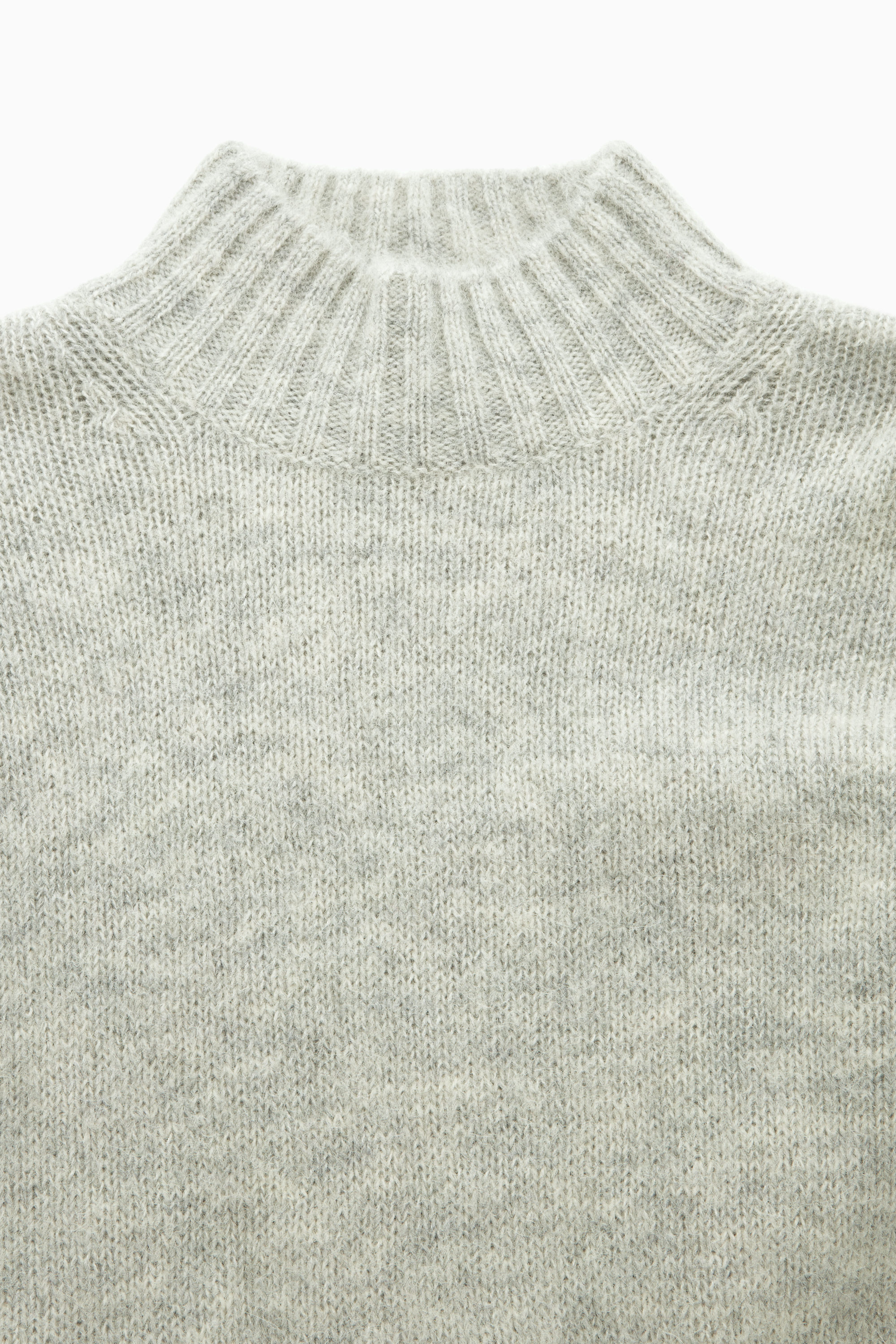 【送料&関税込】Ferragamo Camel Stretch Alpaca Blend Oversiz Ferragamo Camel Stretch Alpaca Blend Oversize Cardigan