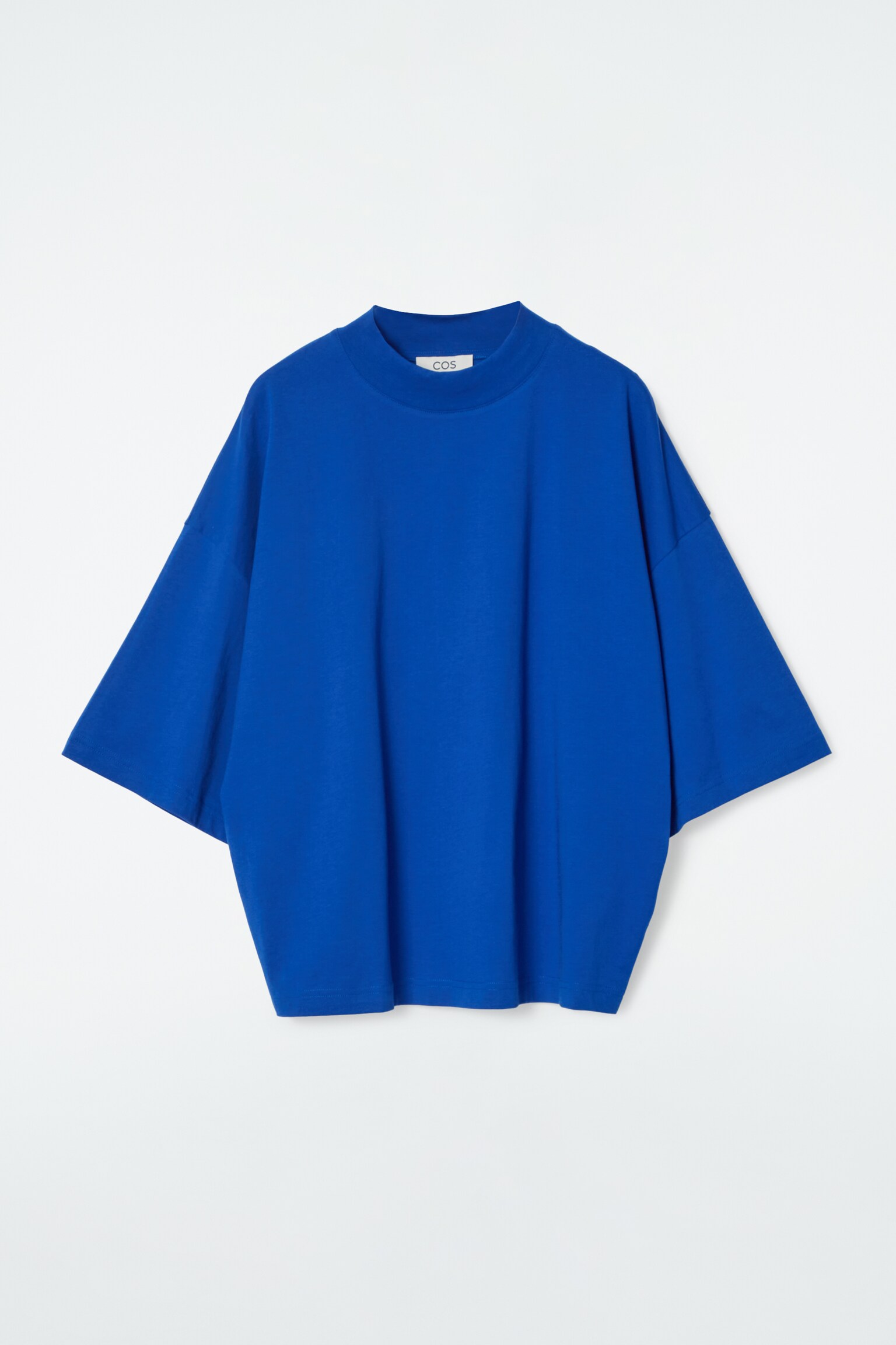 REGULAR BOXY MOCK-NECK T-SHIRT - COBALT BLUE/BEIGE/WHITE - 1